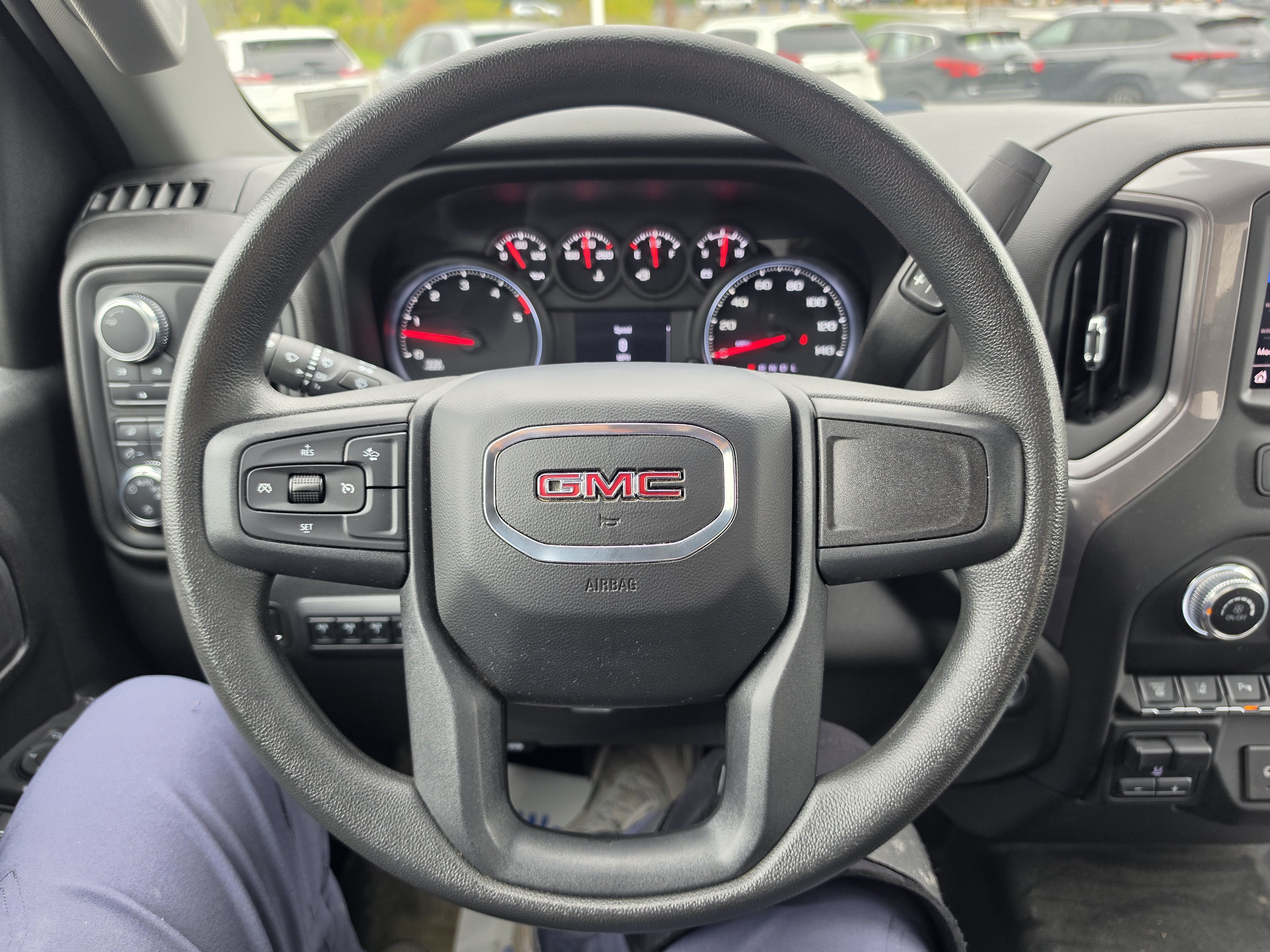 2024 GMC Sierra 3500HD Pro