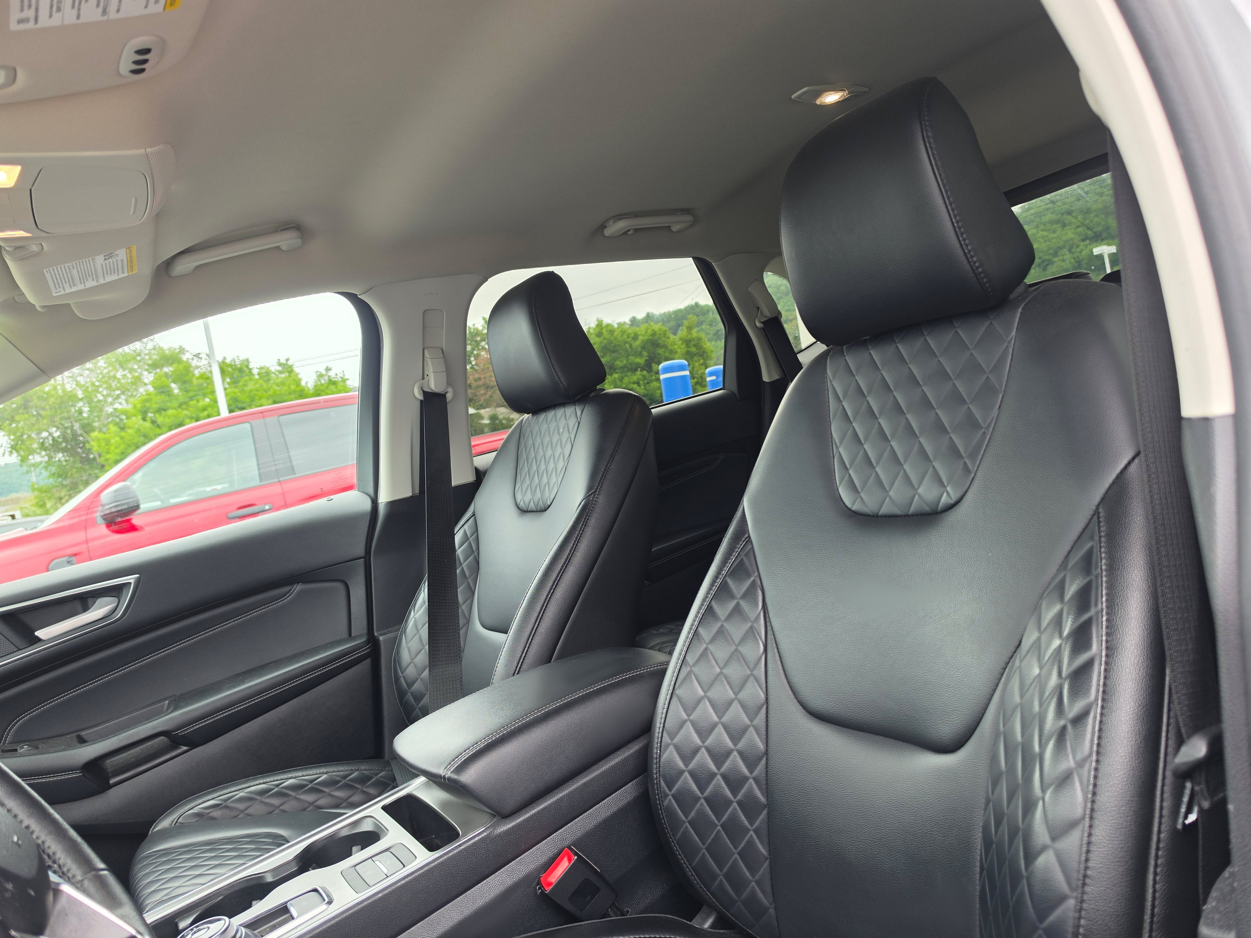 2024 Ford Edge Titanium