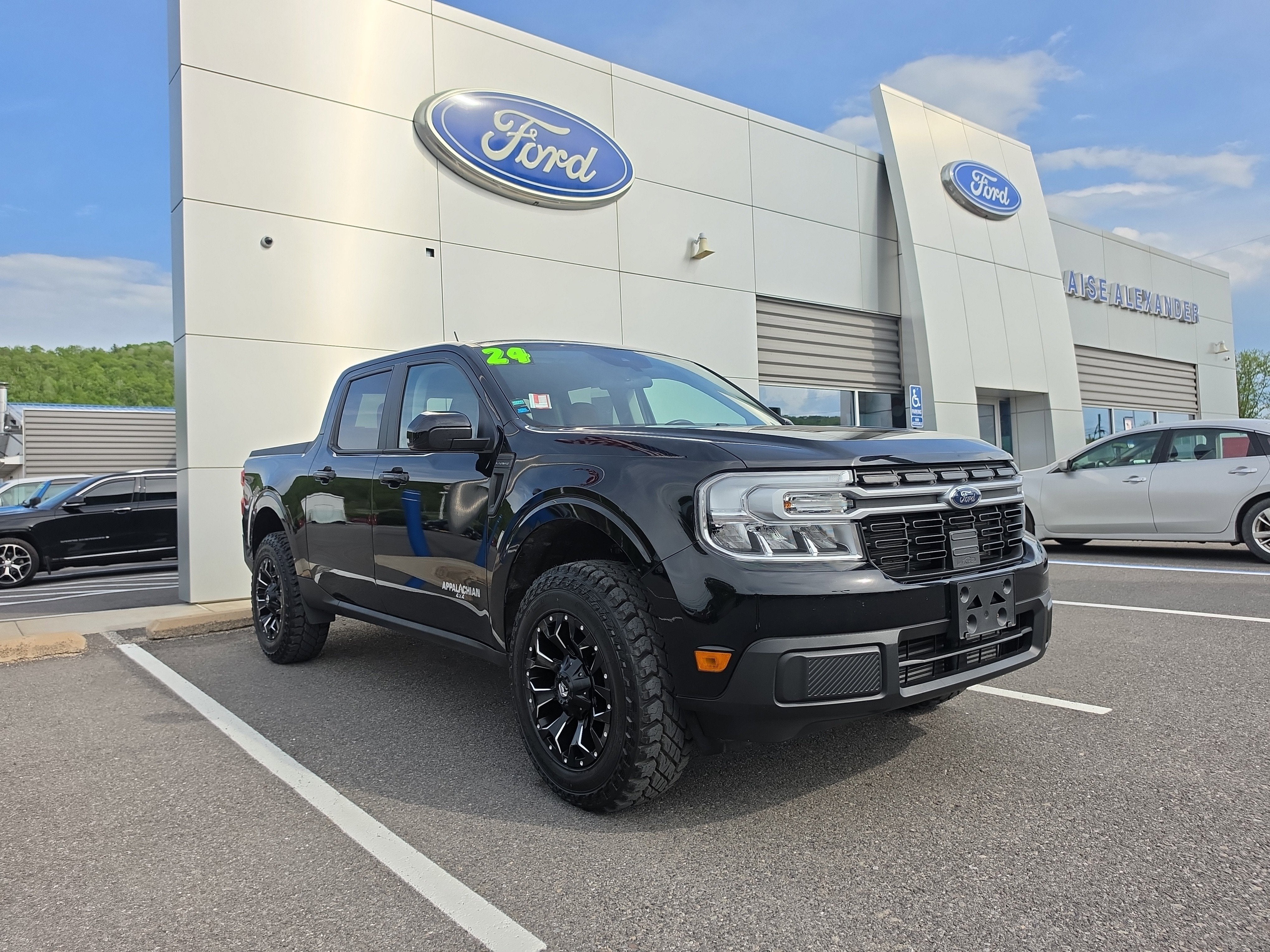 2024 Ford Maverick LARIAT