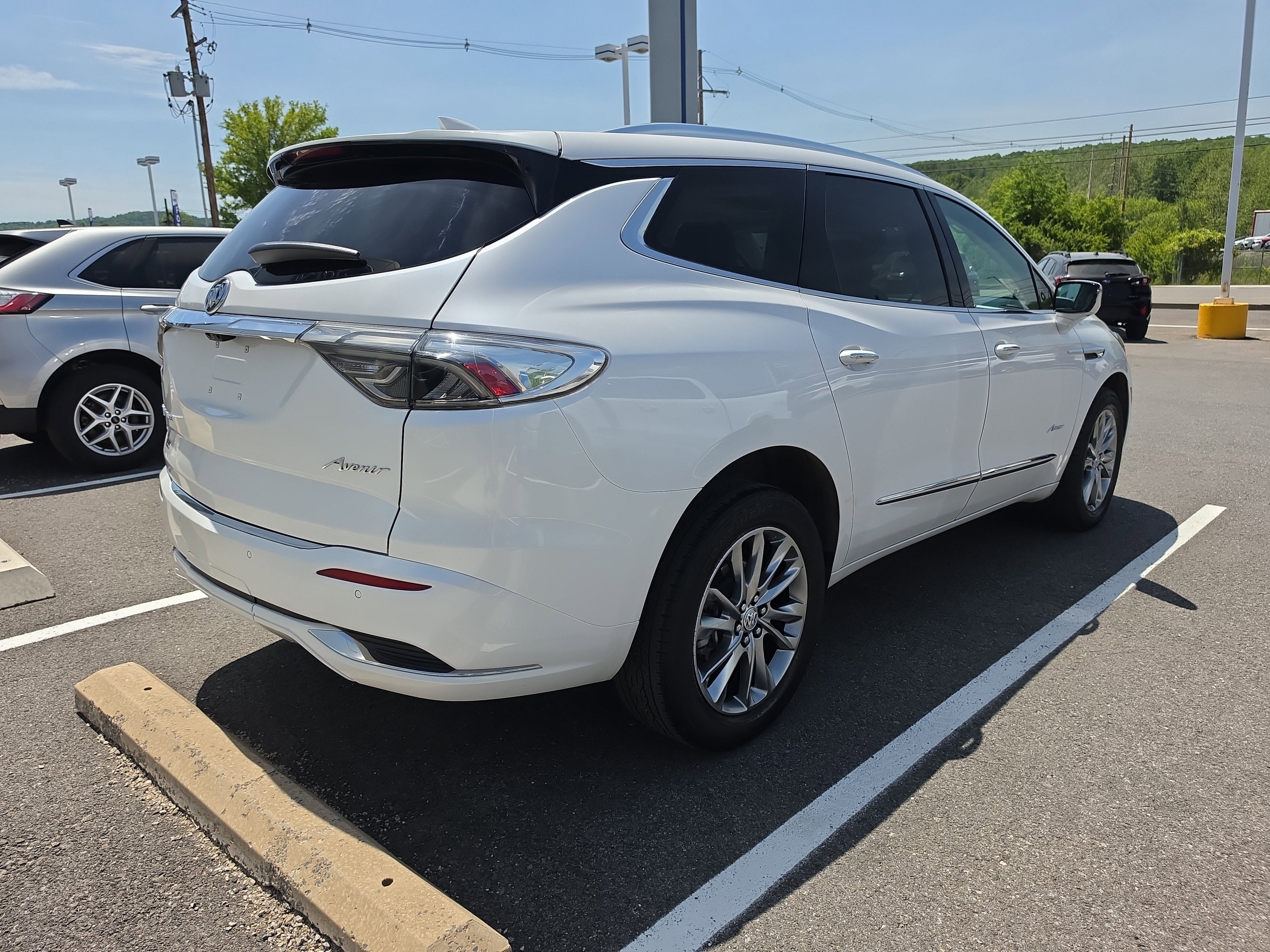 2023 Buick Enclave Avenir