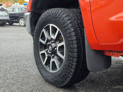 2017 Toyota Tundra 4WD SR5