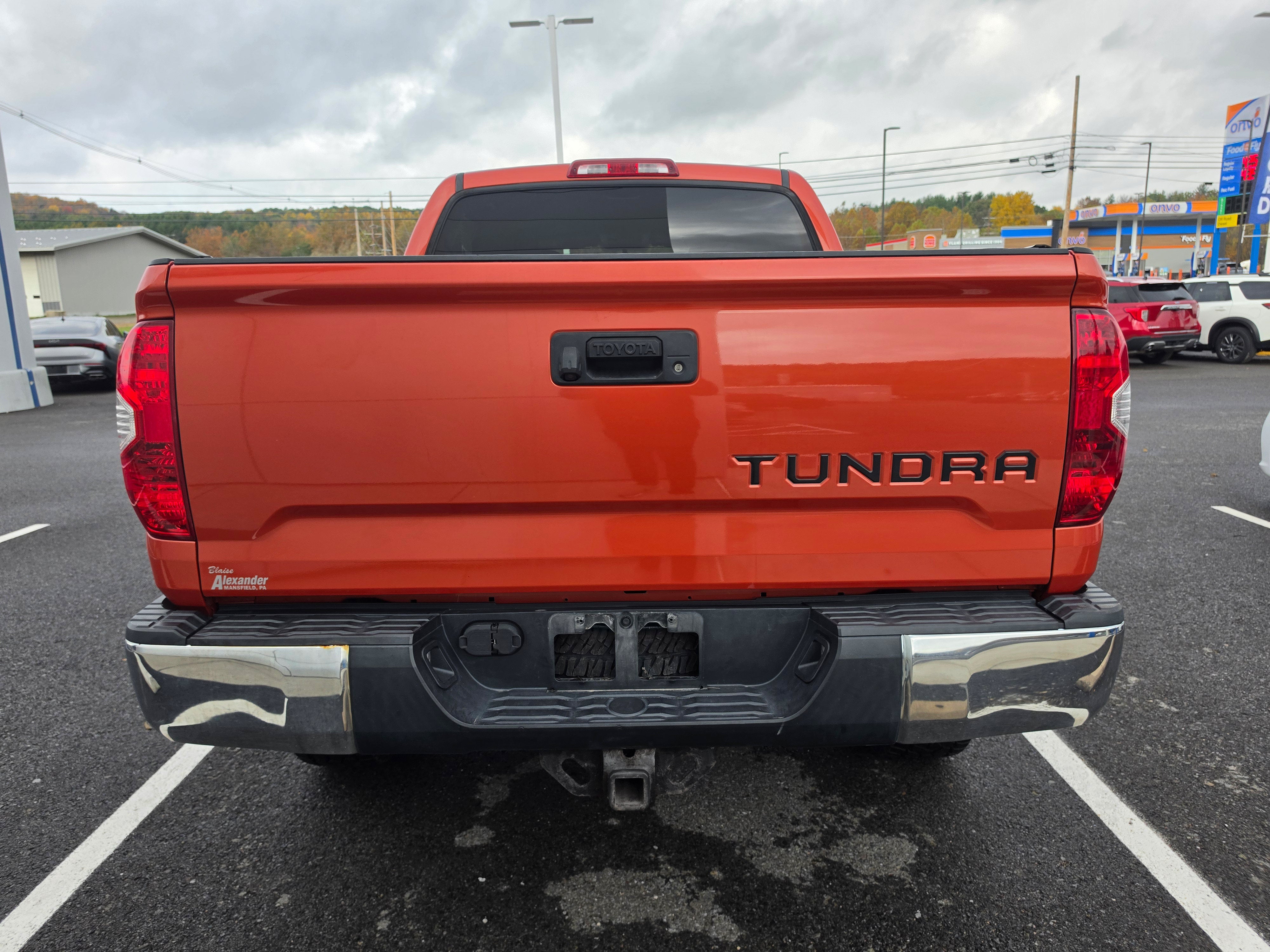 2017 Toyota Tundra 4WD SR5