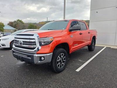 2017 Toyota Tundra 4WD SR5