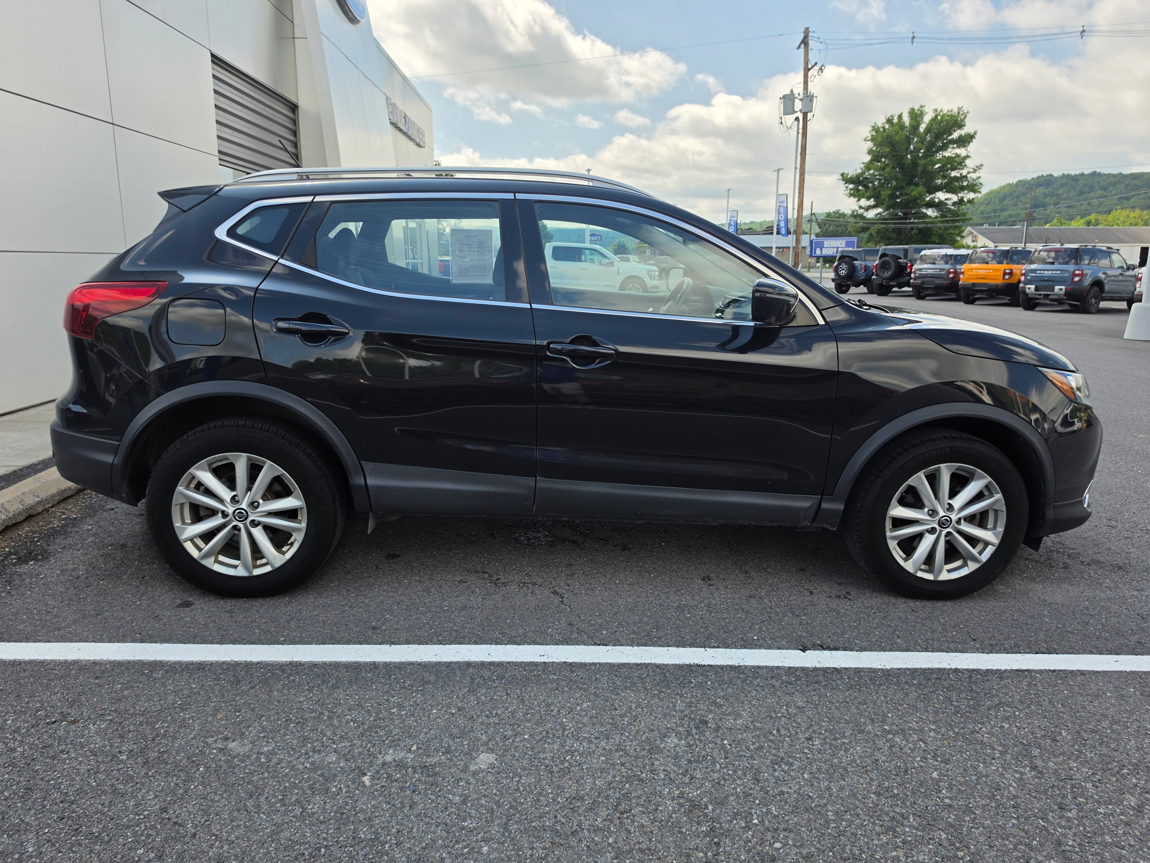 2019 Nissan Rogue Sport SV