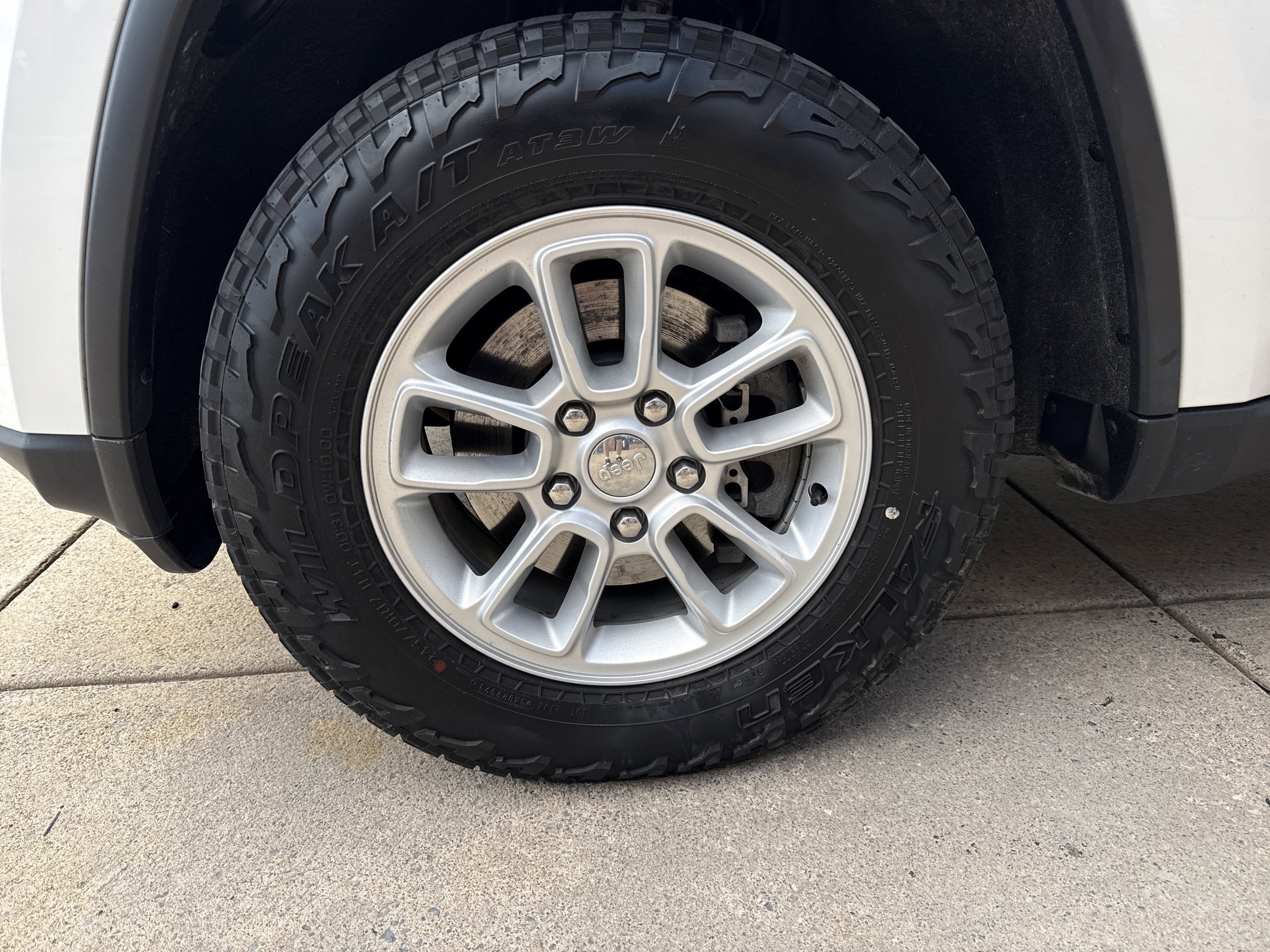 2019 Jeep Grand Cherokee Laredo E