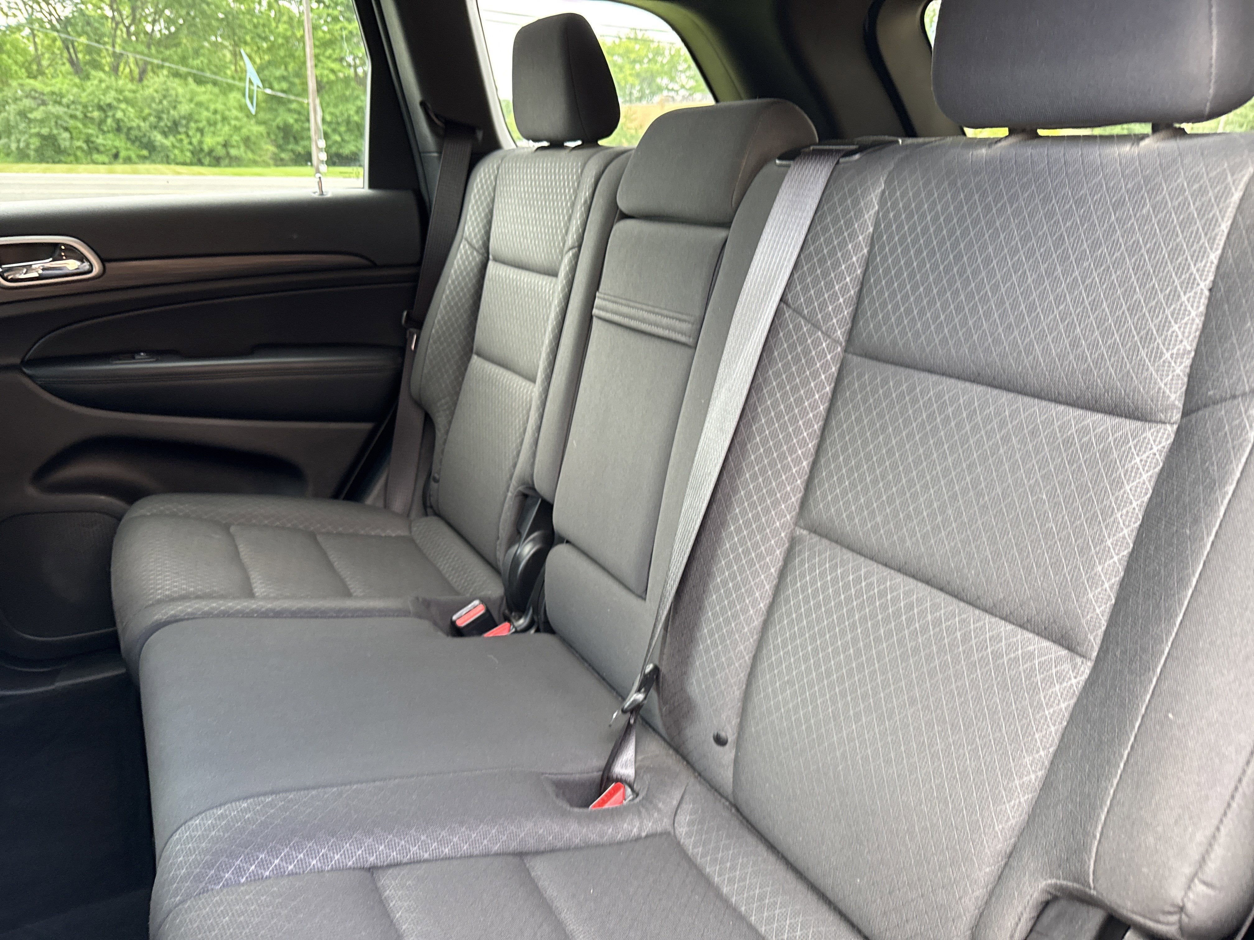 2019 Jeep Grand Cherokee Laredo E
