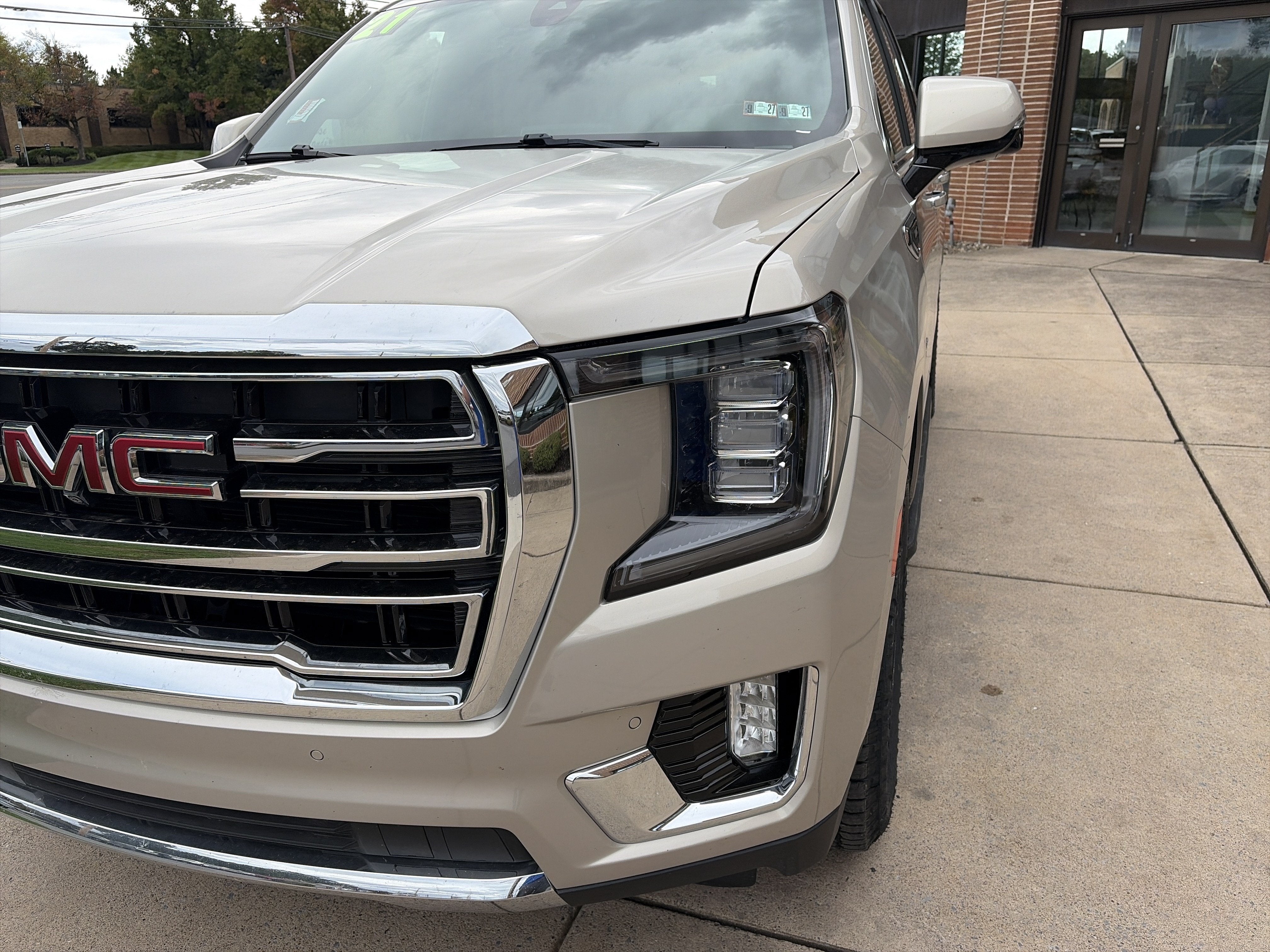 2021 GMC Yukon SLT