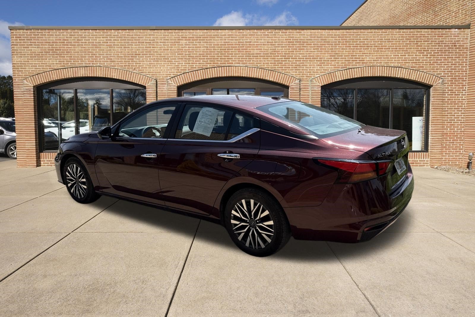 2025 Nissan Altima SV
