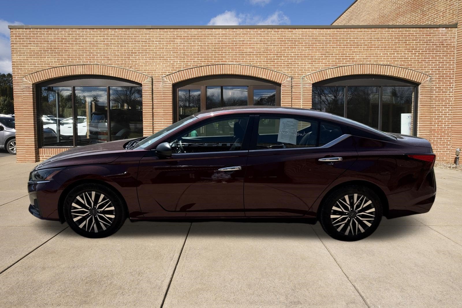 2025 Nissan Altima SV