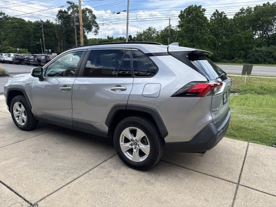 2019 Toyota RAV4 Hybrid XLE
