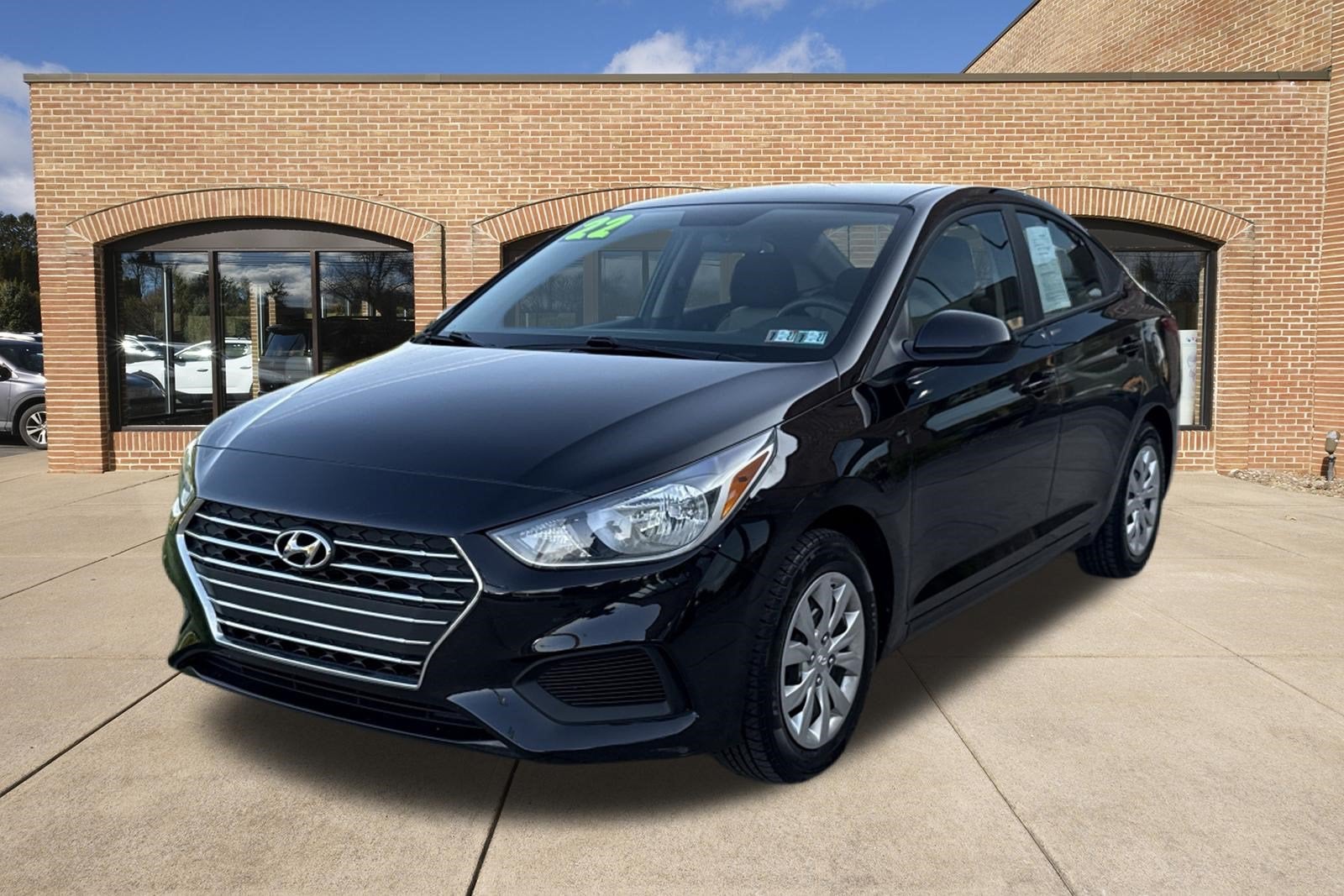 2022 Hyundai ACCENT SE