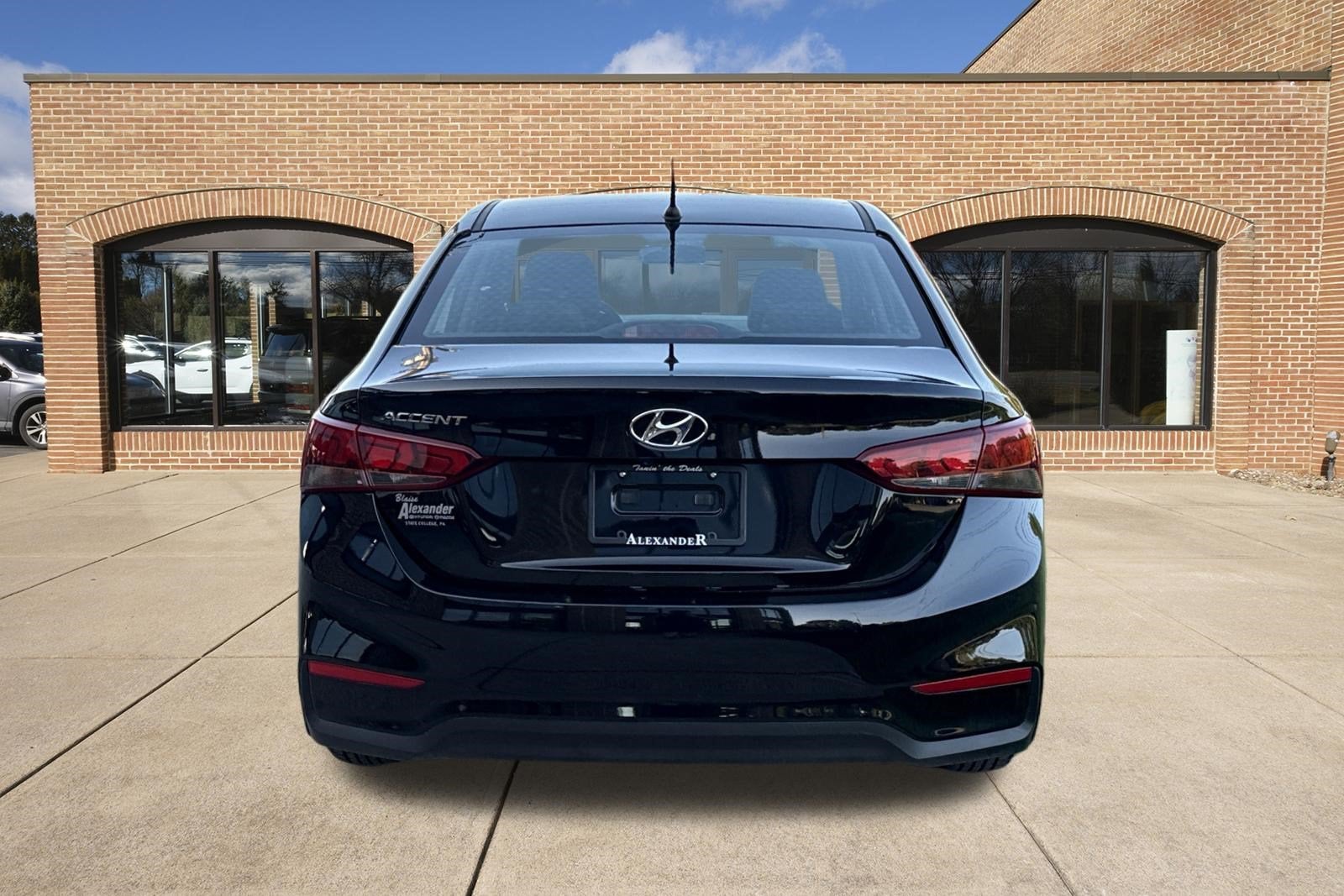 2022 Hyundai ACCENT SE