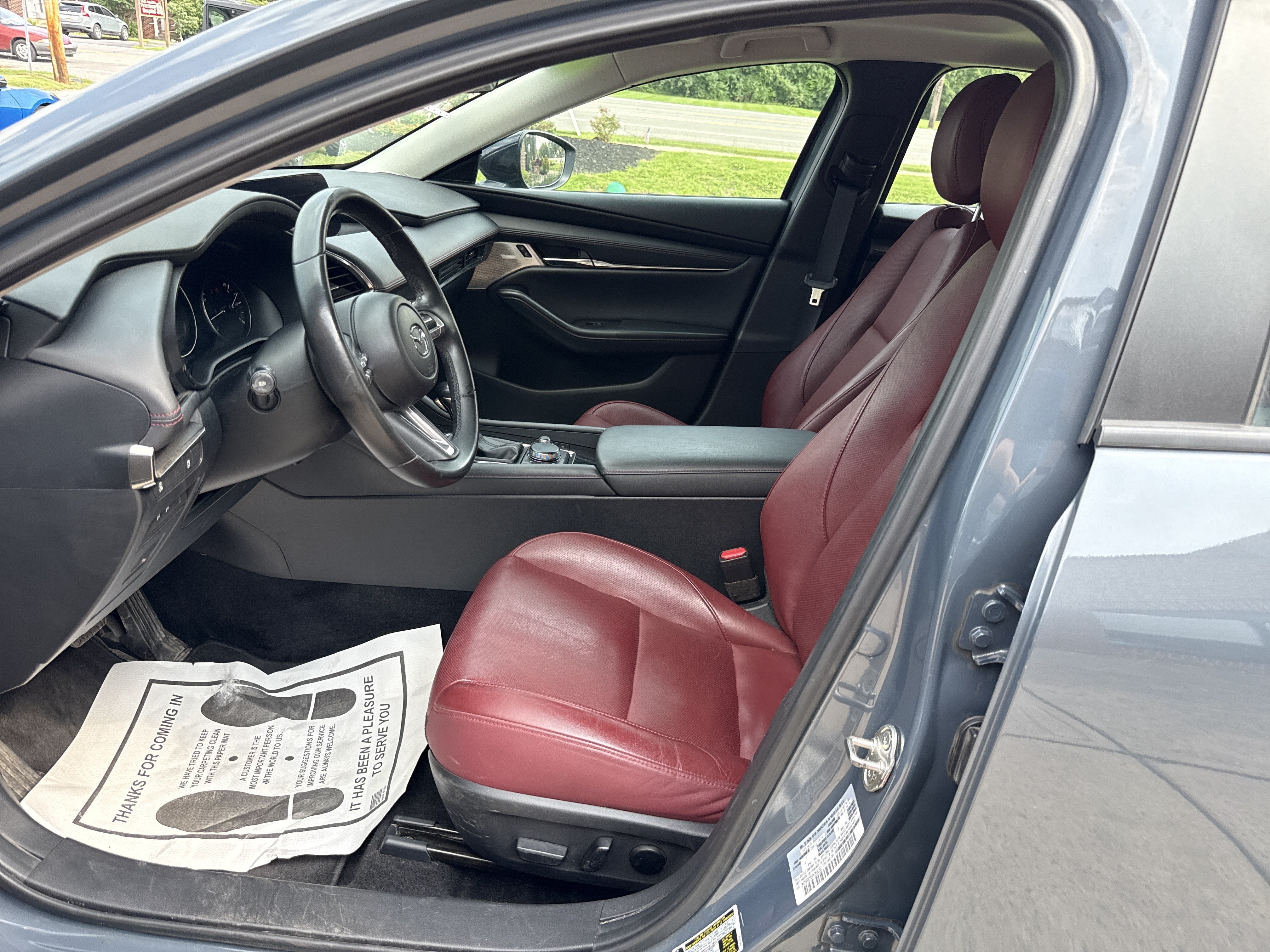 2023 Mazda Mazda3 Sedan 2.5 S Carbon Edition