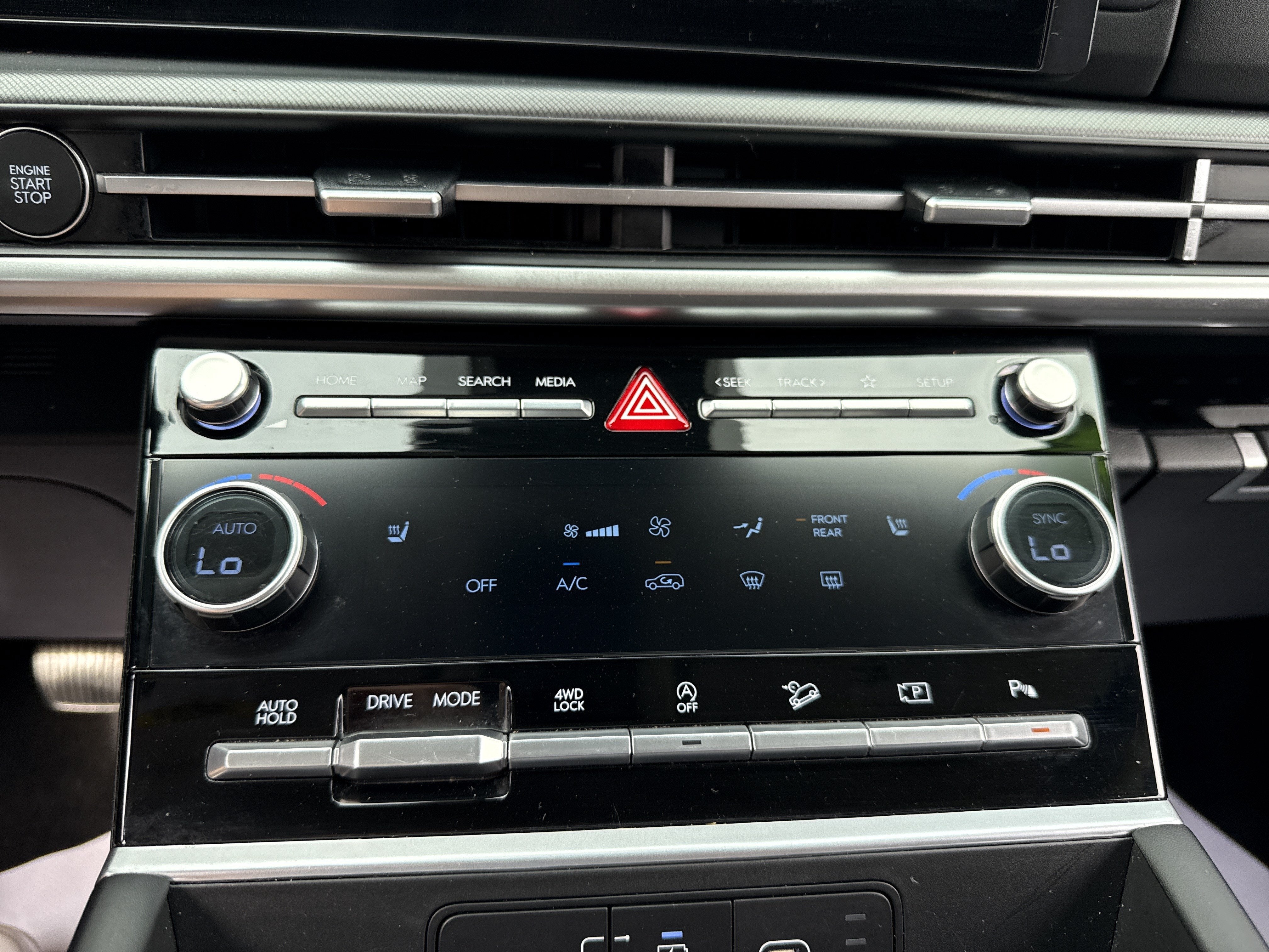 2026 Hyundai SANTA FE SEL