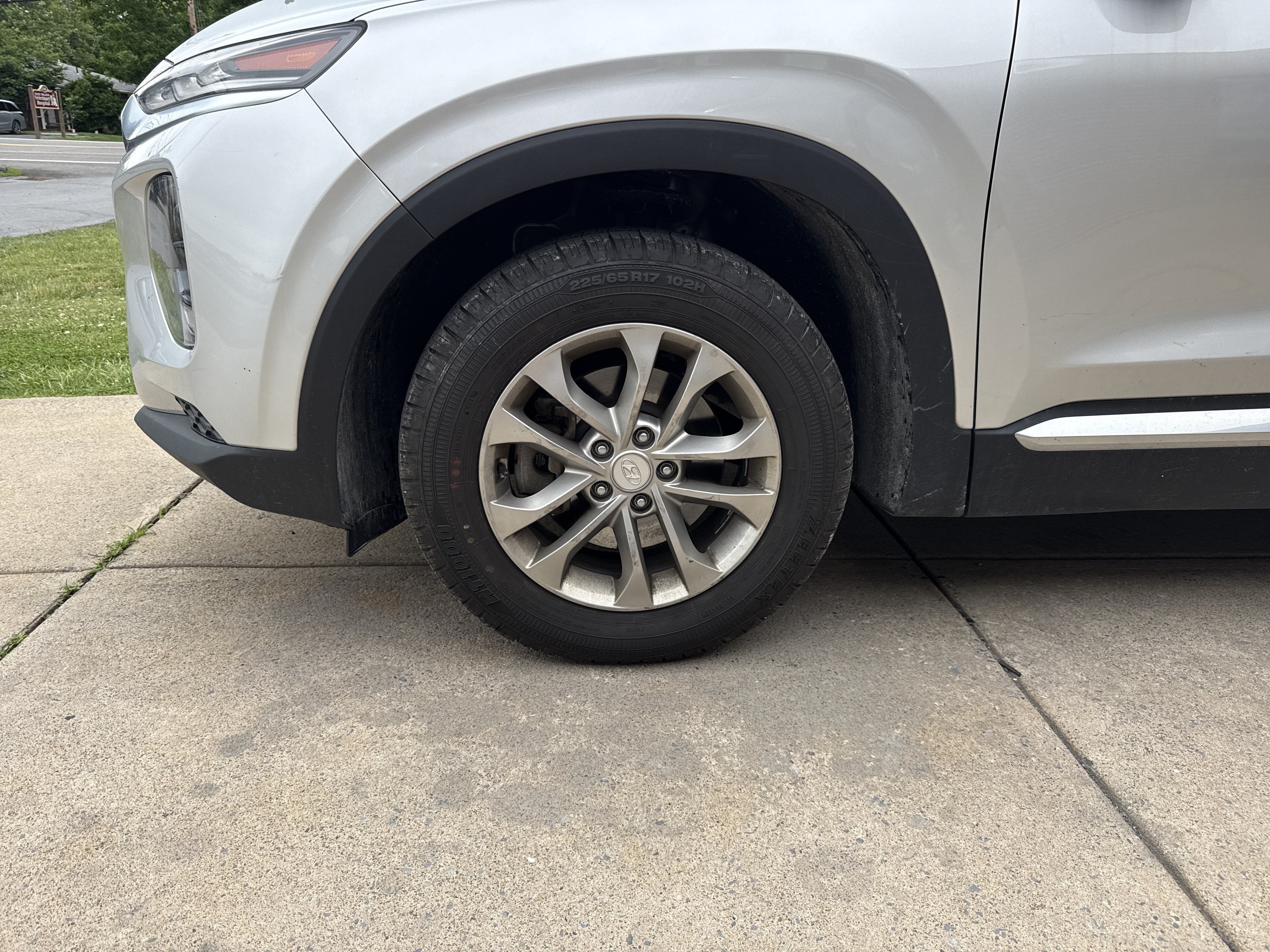 2019 Hyundai SANTA FE SE