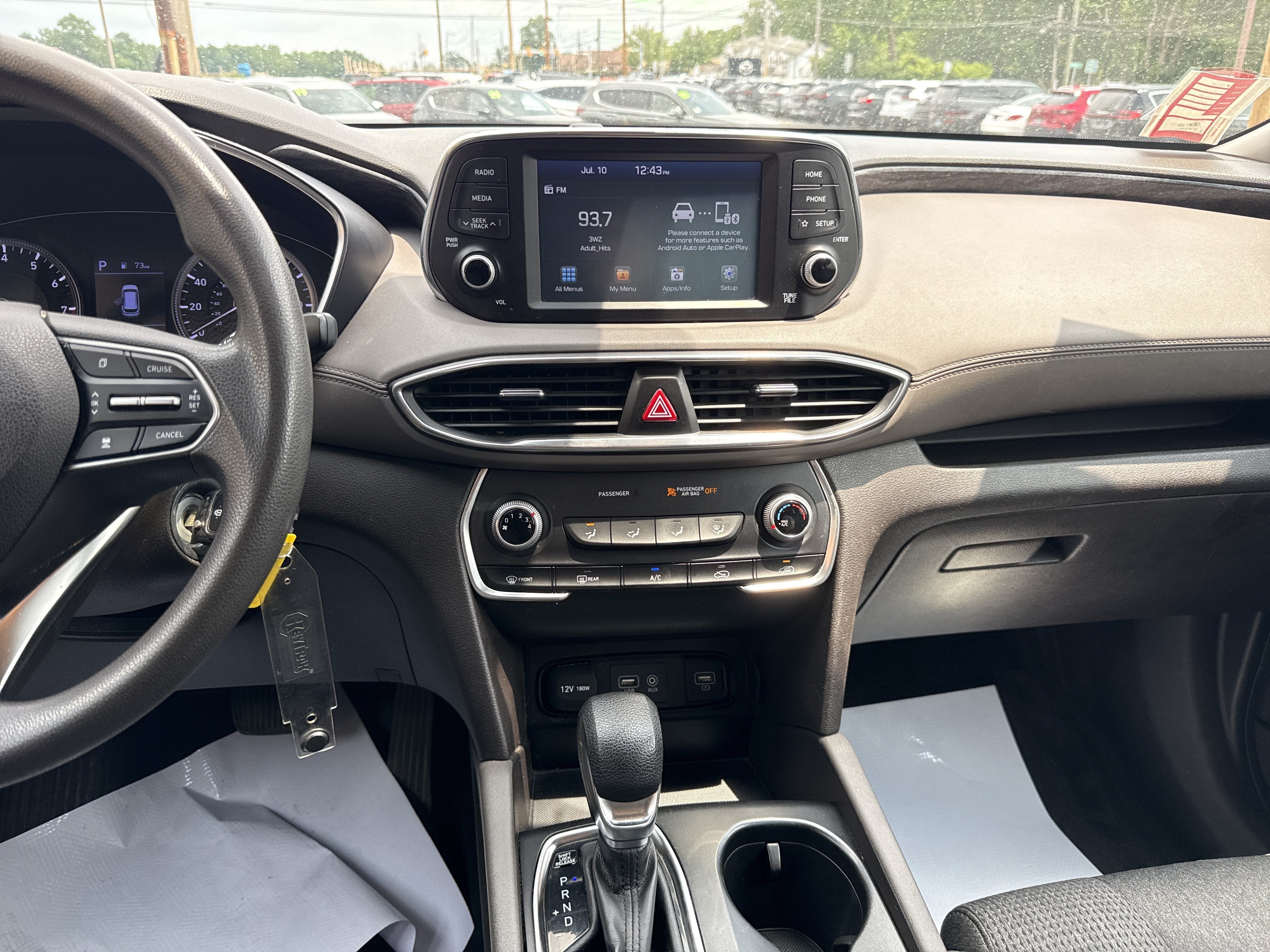 2019 Hyundai SANTA FE SE