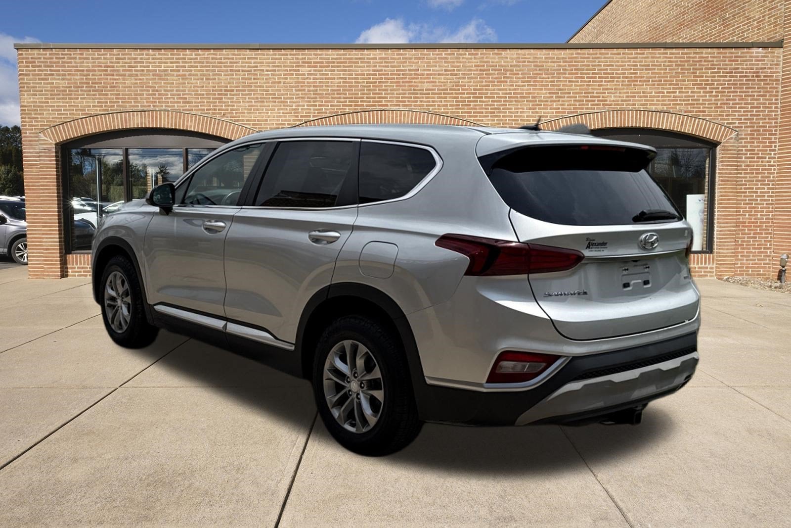 2019 Hyundai SANTA FE SE