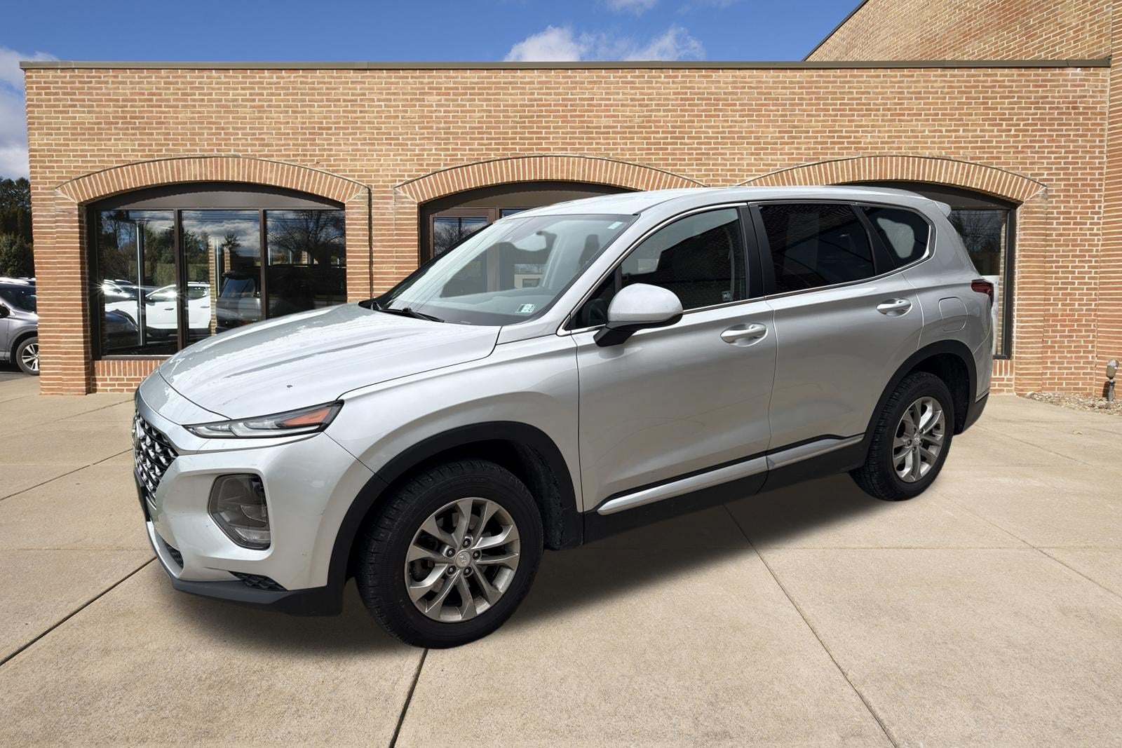 2019 Hyundai SANTA FE SE