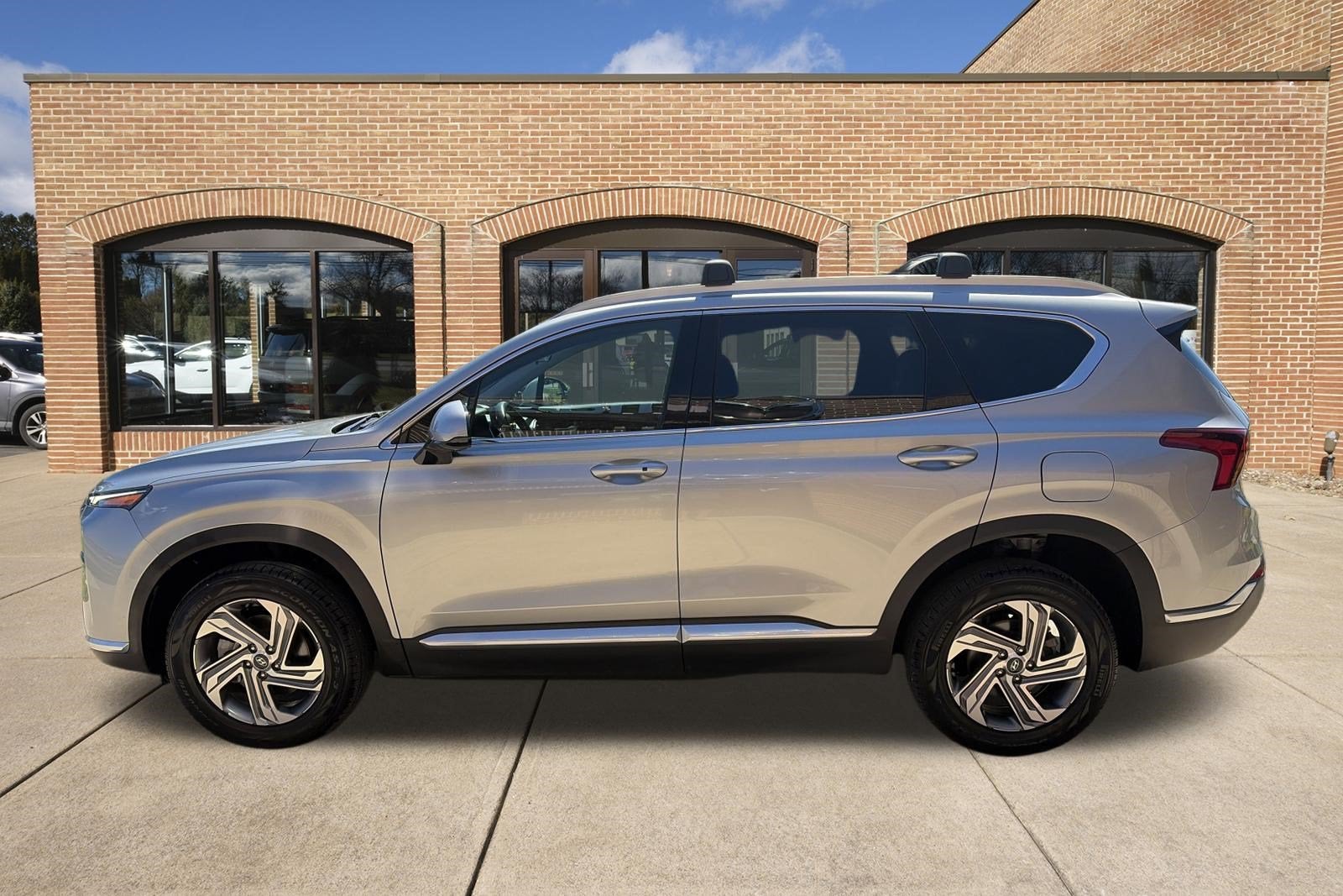 2022 Hyundai SANTA FE SEL