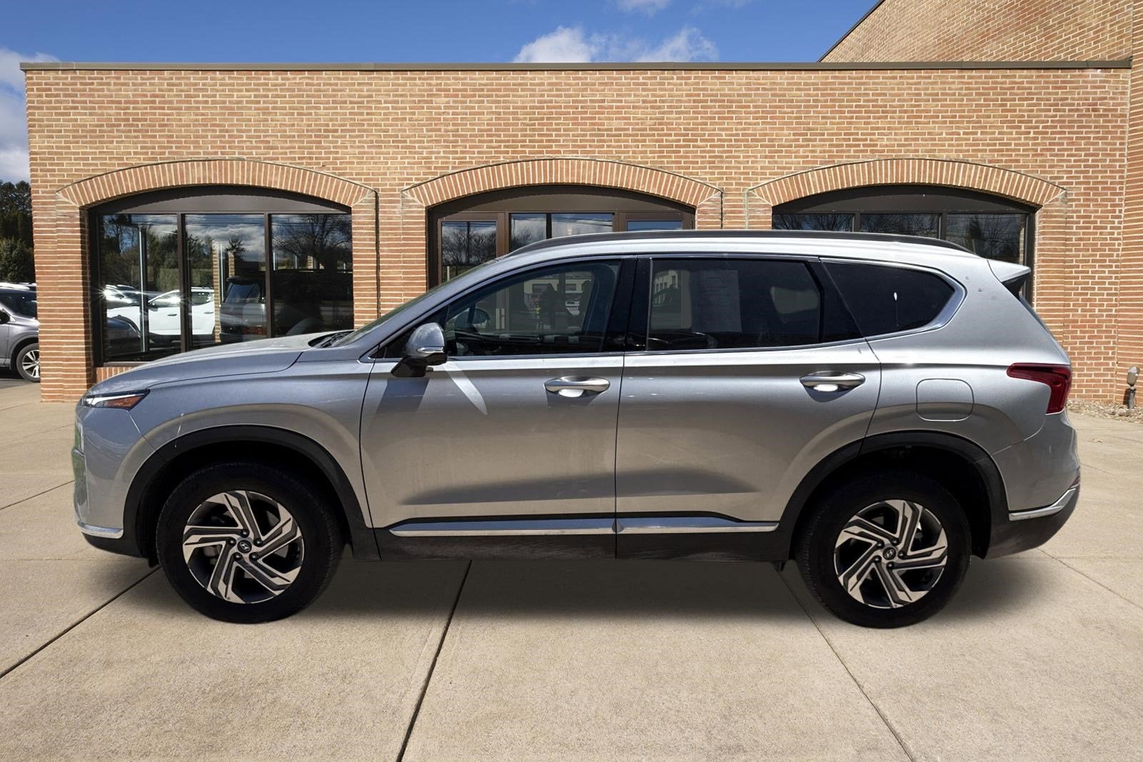 2023 Hyundai SANTA FE SEL