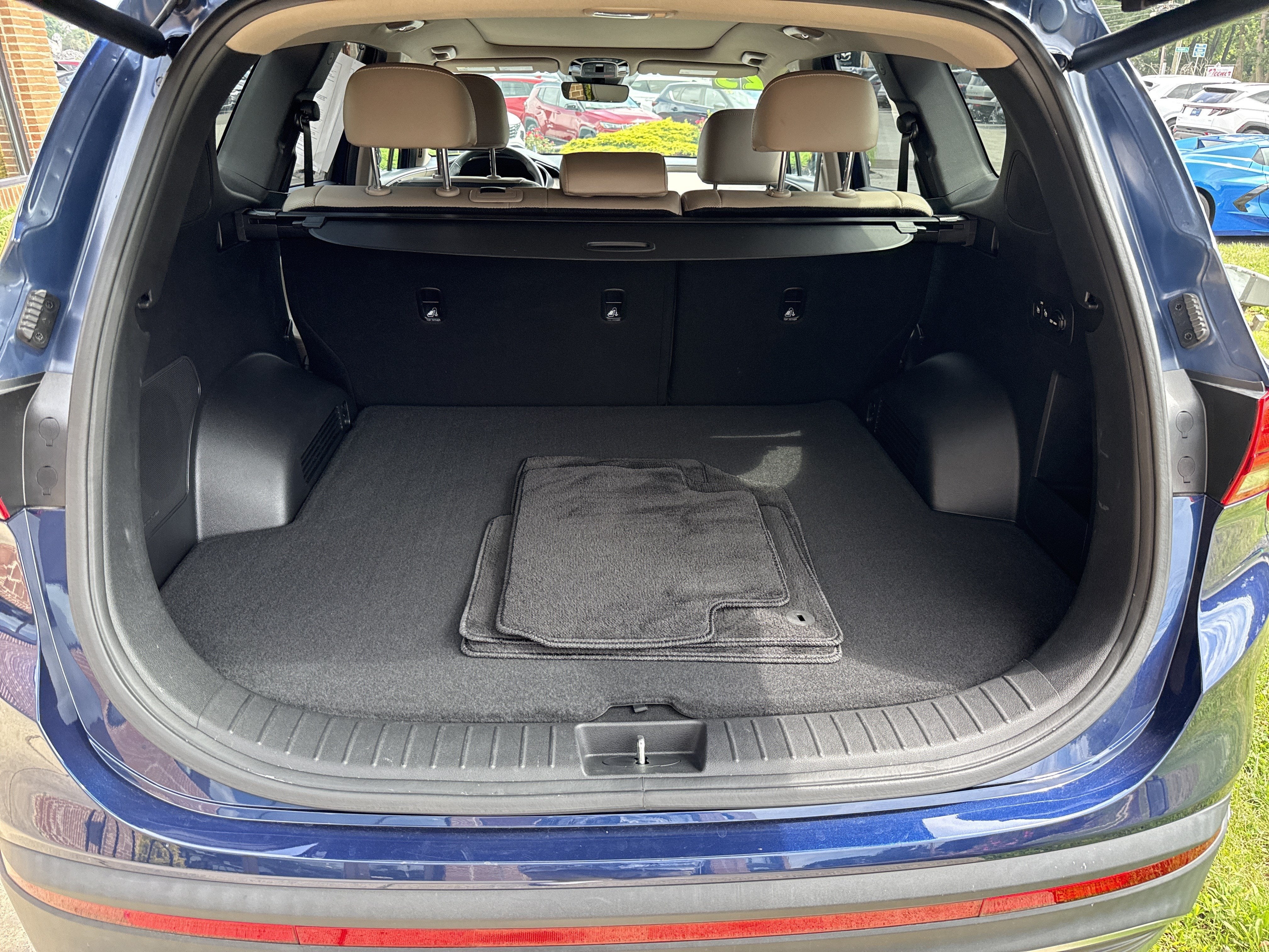 2023 Hyundai SANTA FE SEL