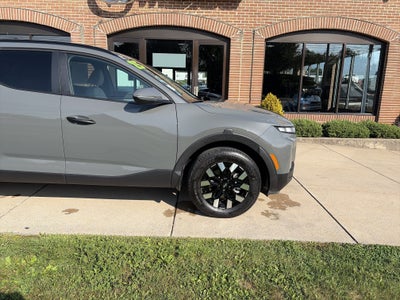 2025 Hyundai SANTA CRUZ SEL Activity