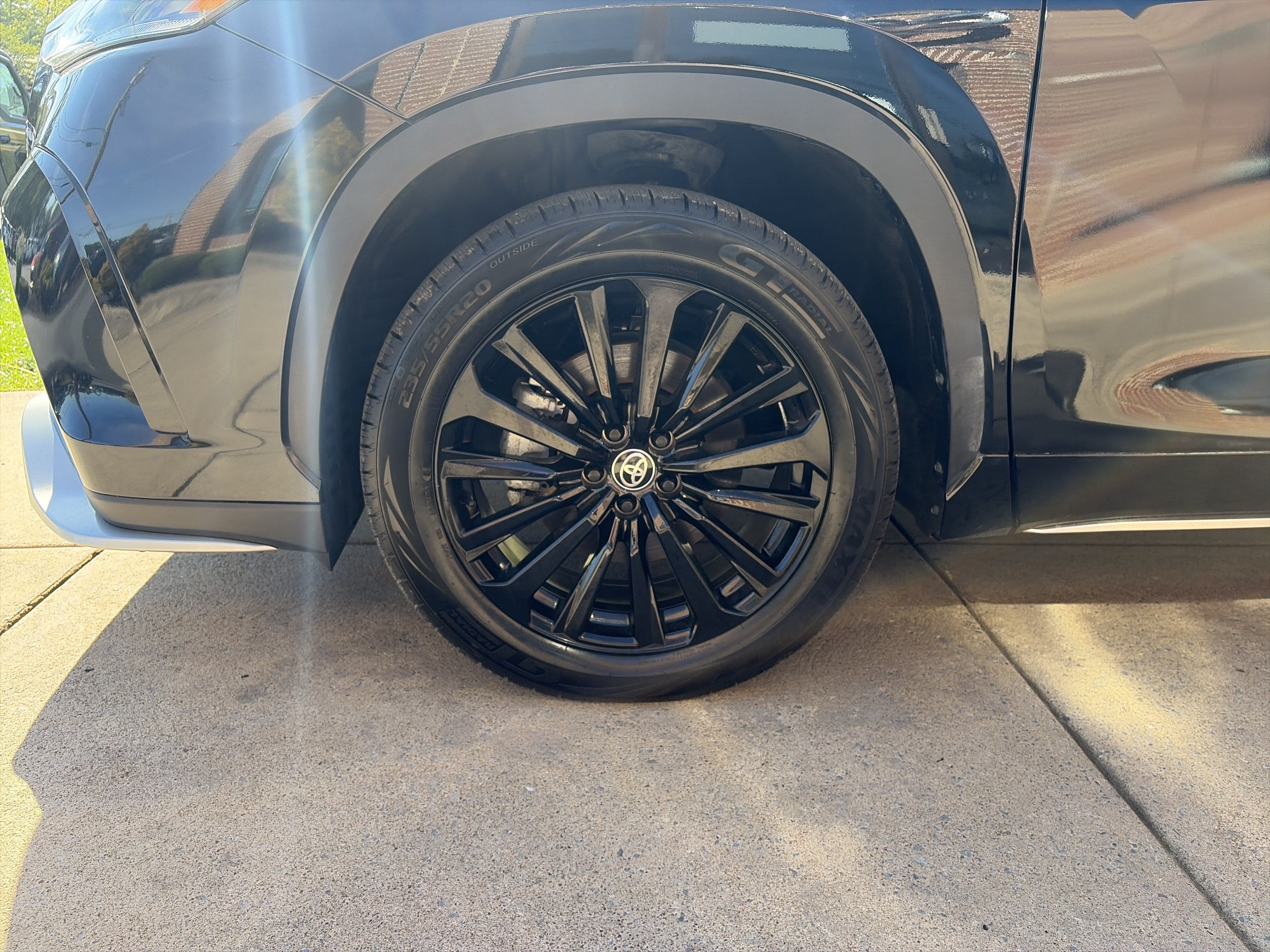 2025 Toyota Highlander XSE