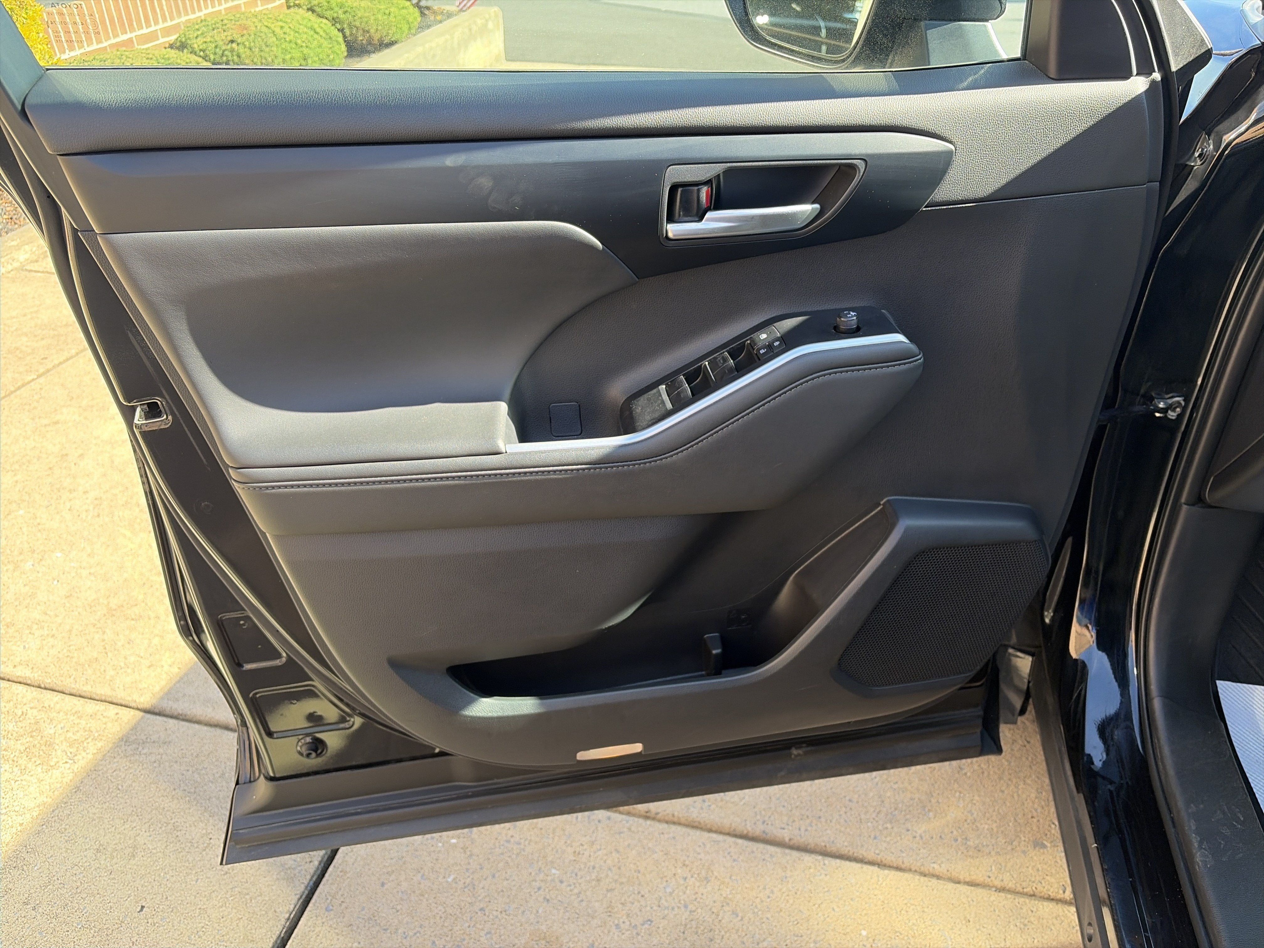 2025 Toyota Highlander XSE