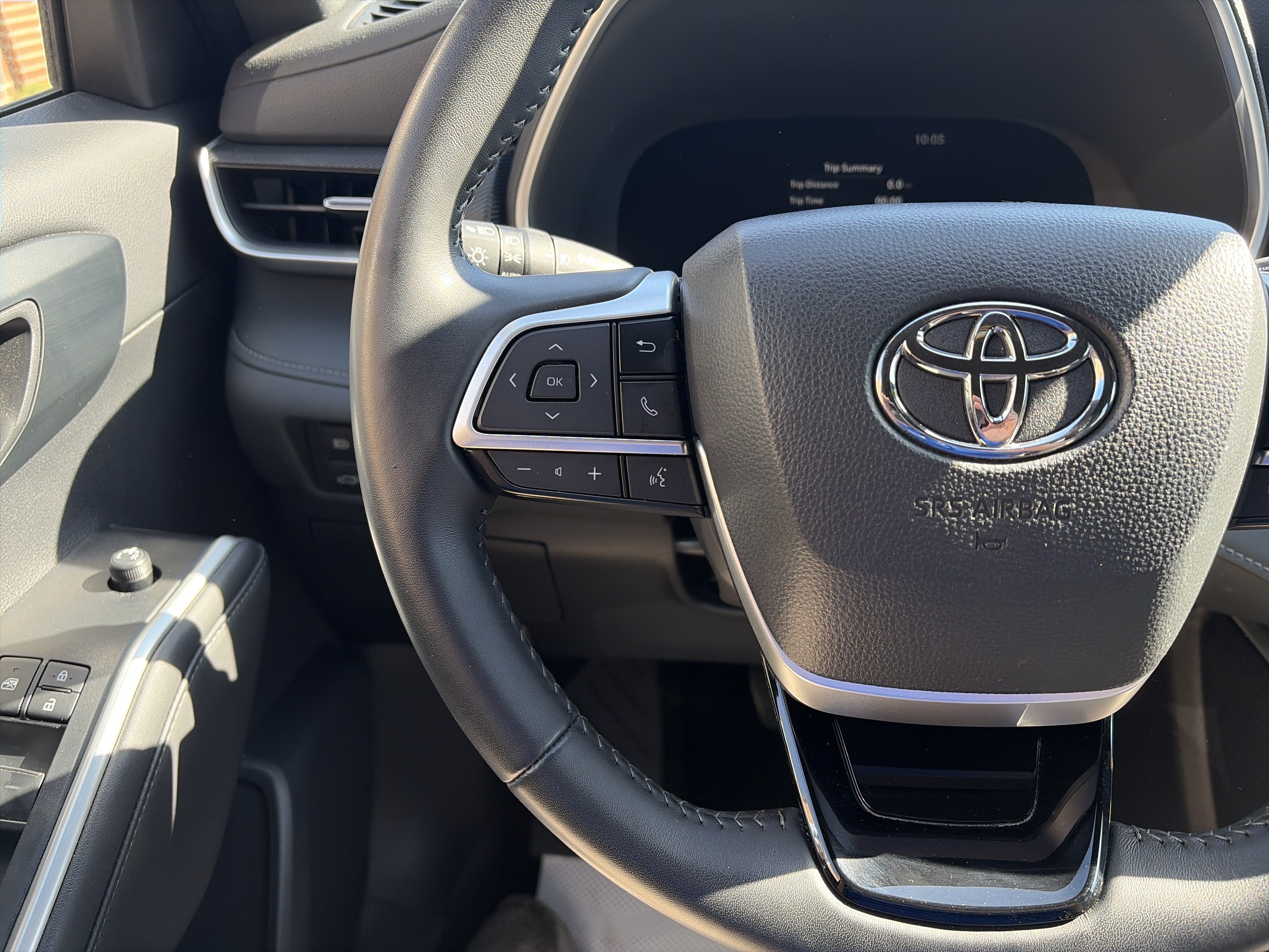 2025 Toyota Highlander XSE