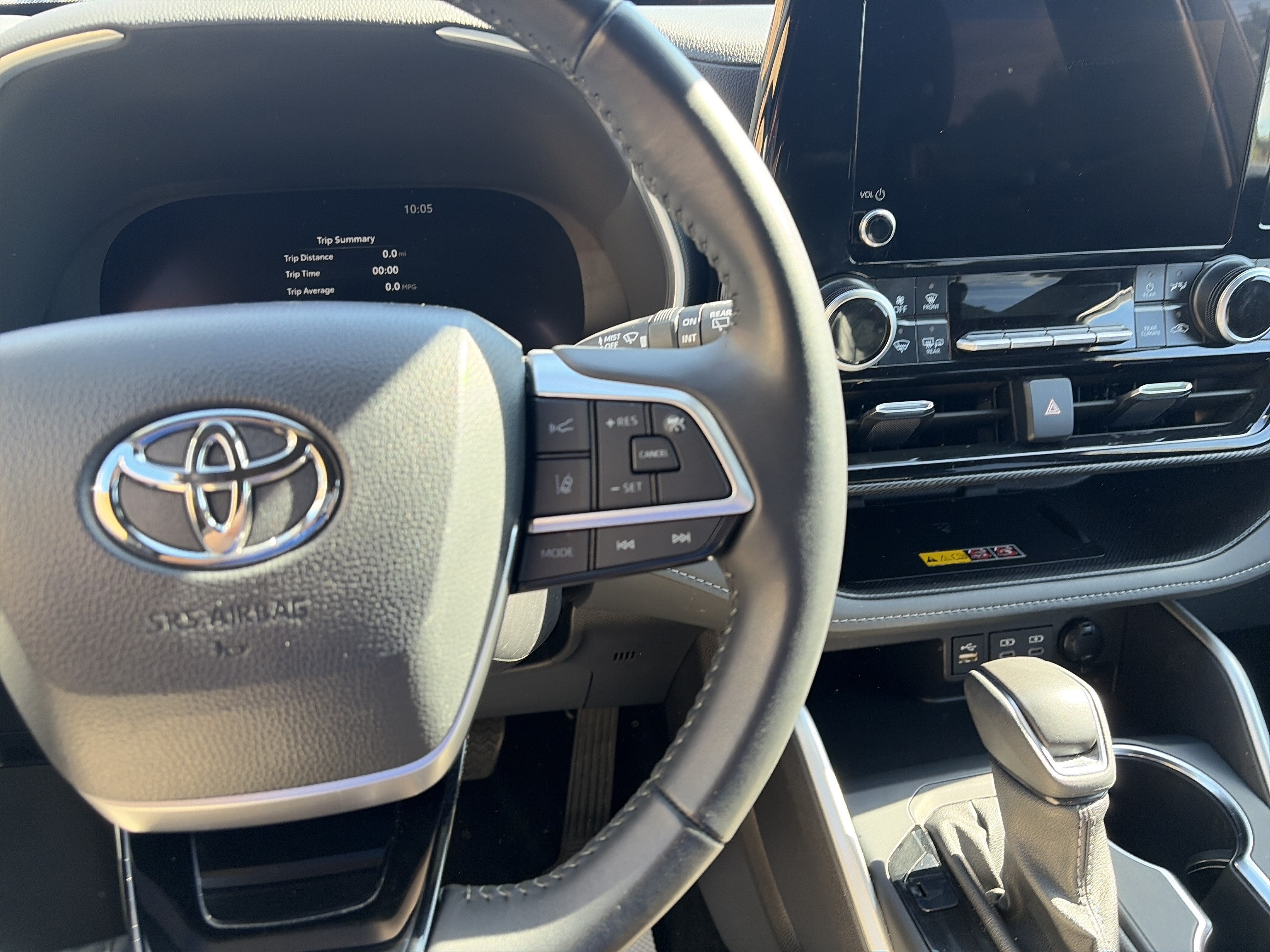 2025 Toyota Highlander XSE
