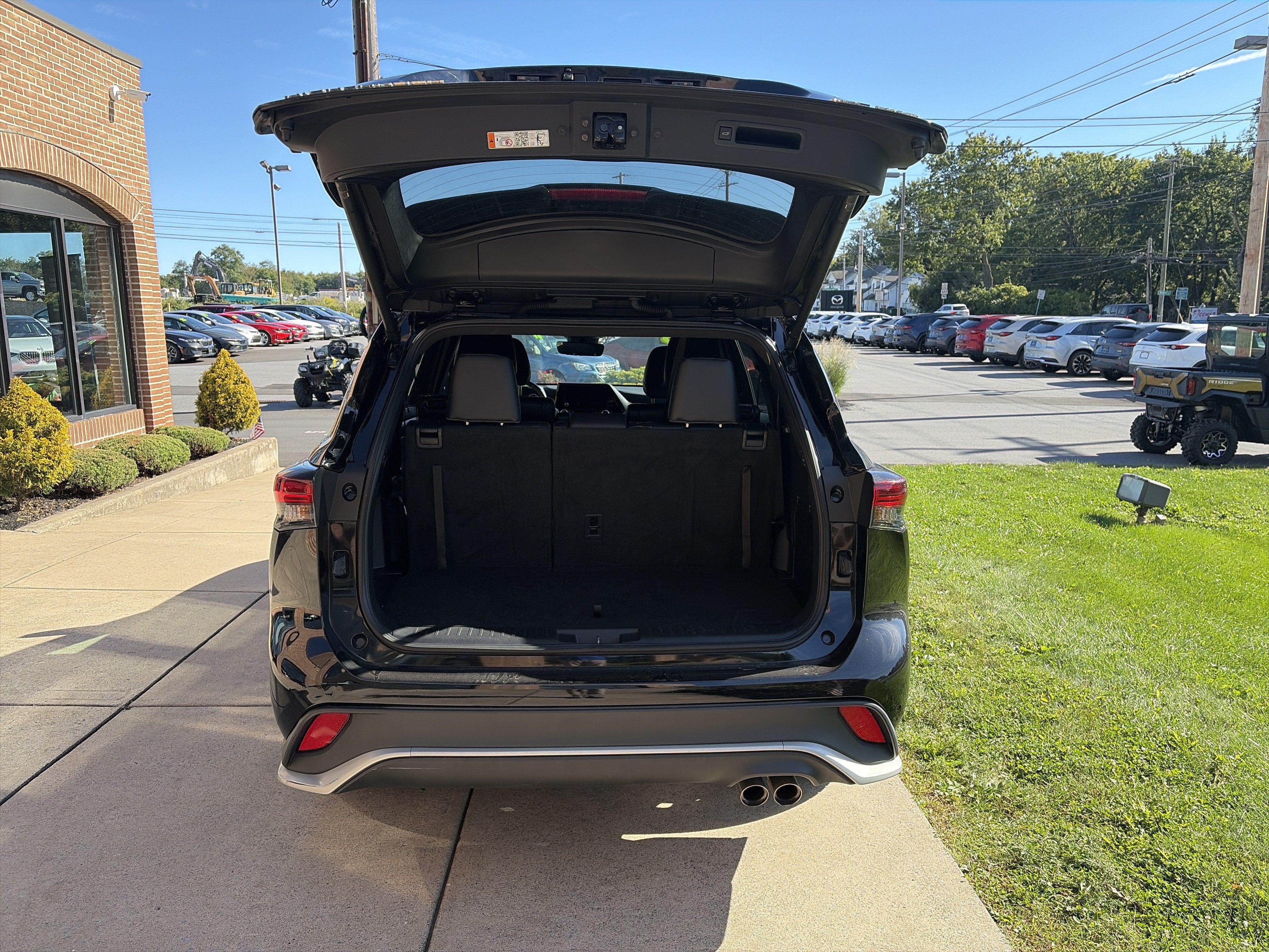 2025 Toyota Highlander XSE