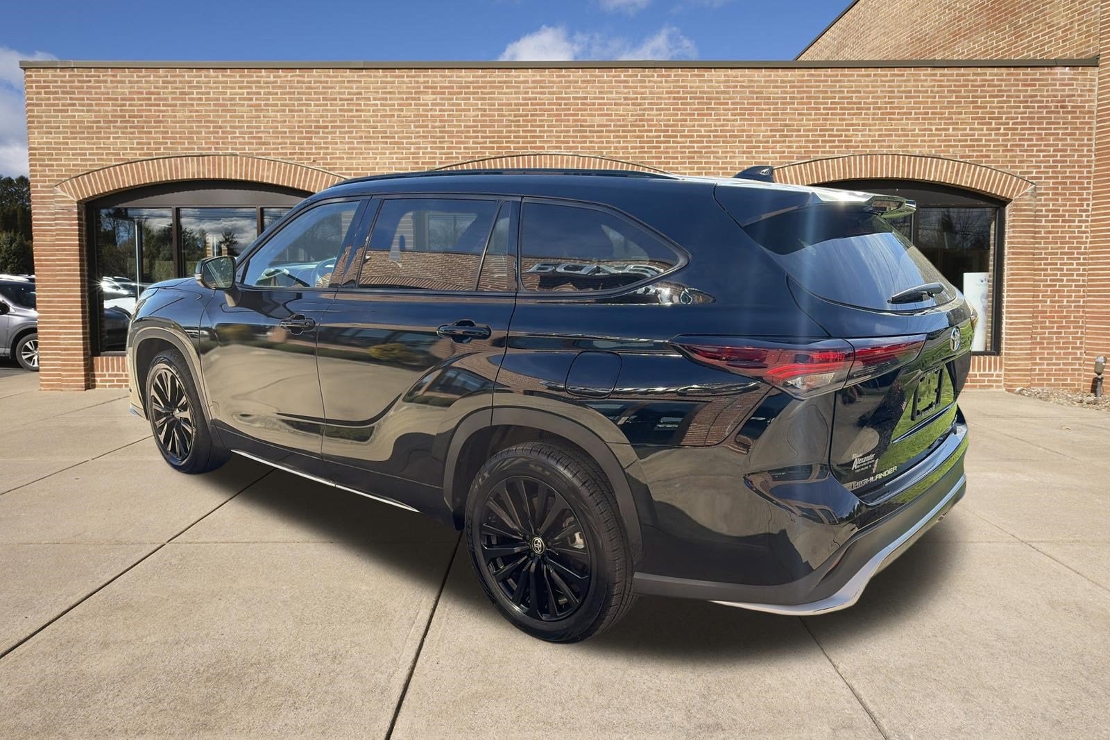 2025 Toyota Highlander XSE