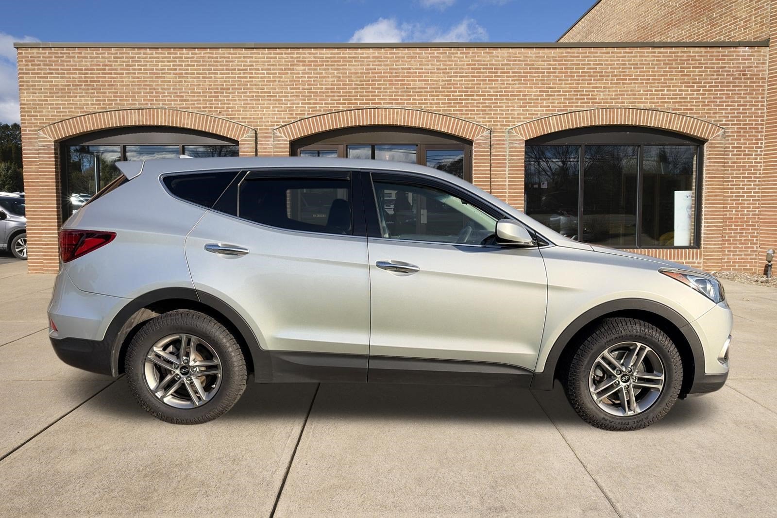2017 Hyundai SANTA FE SPORT 2.4L
