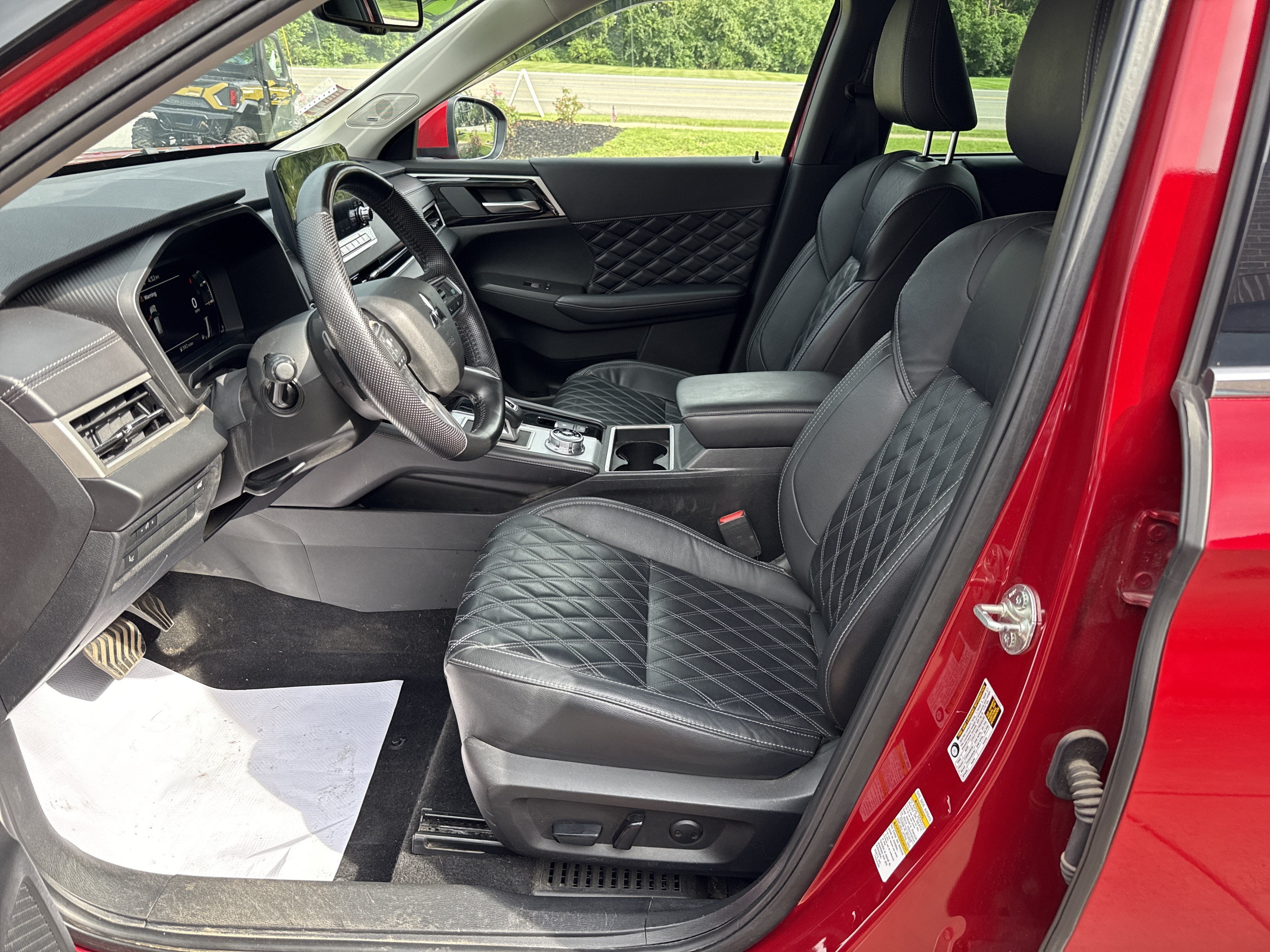 2023 Mitsubishi Outlander SEL