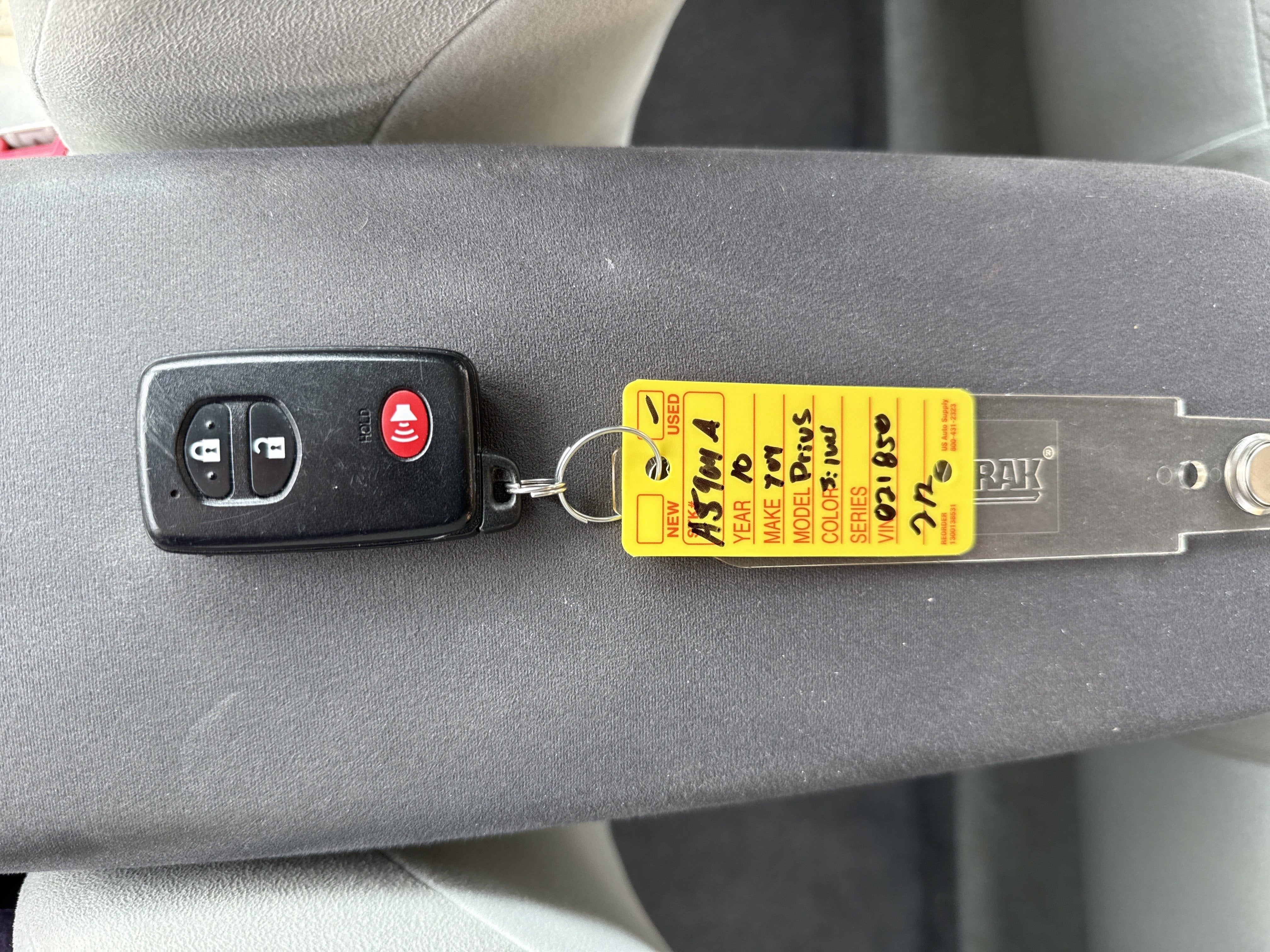 2010 Toyota Prius III