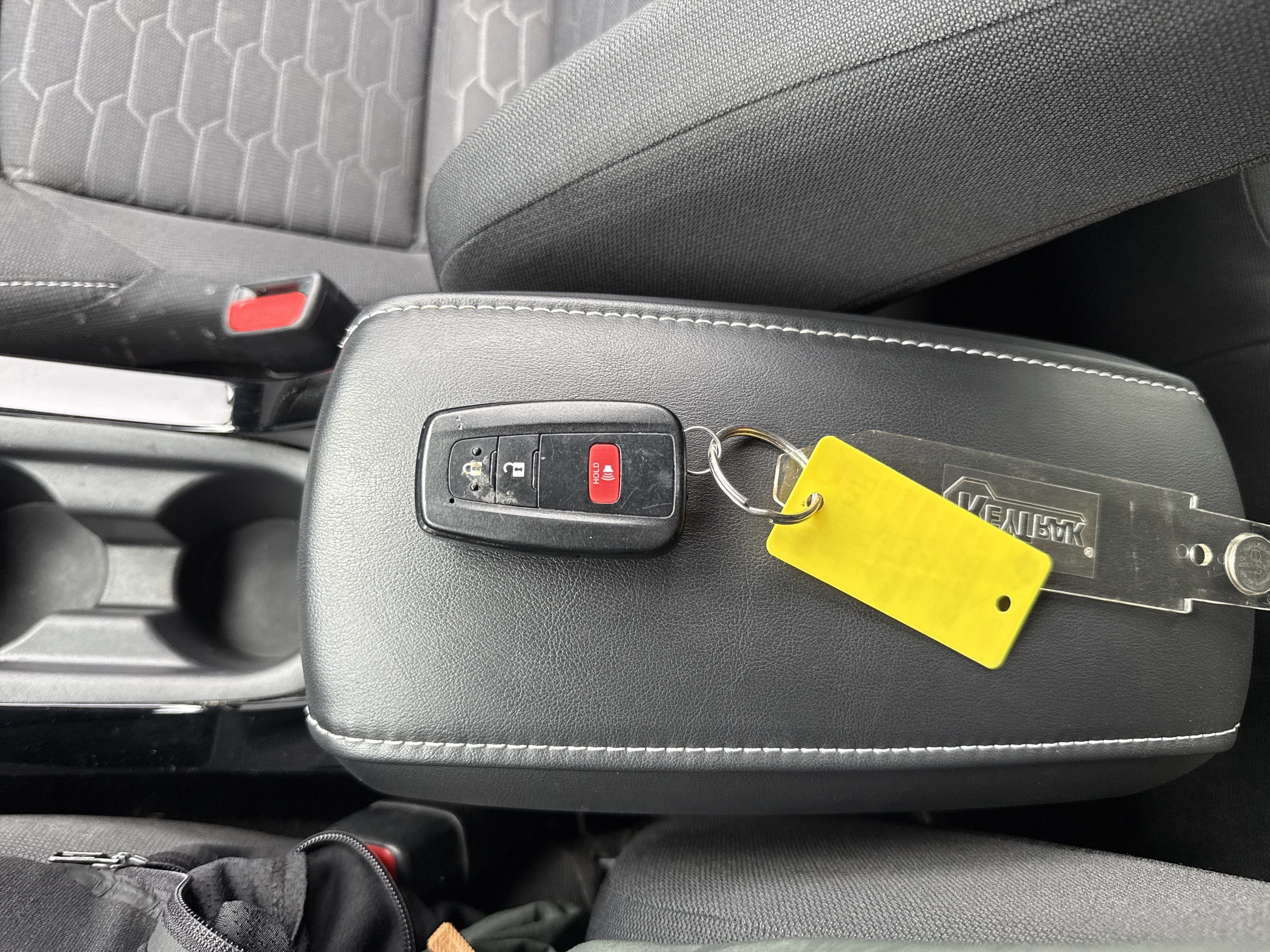 2019 Toyota Corolla Hatchback SE - Photo 27