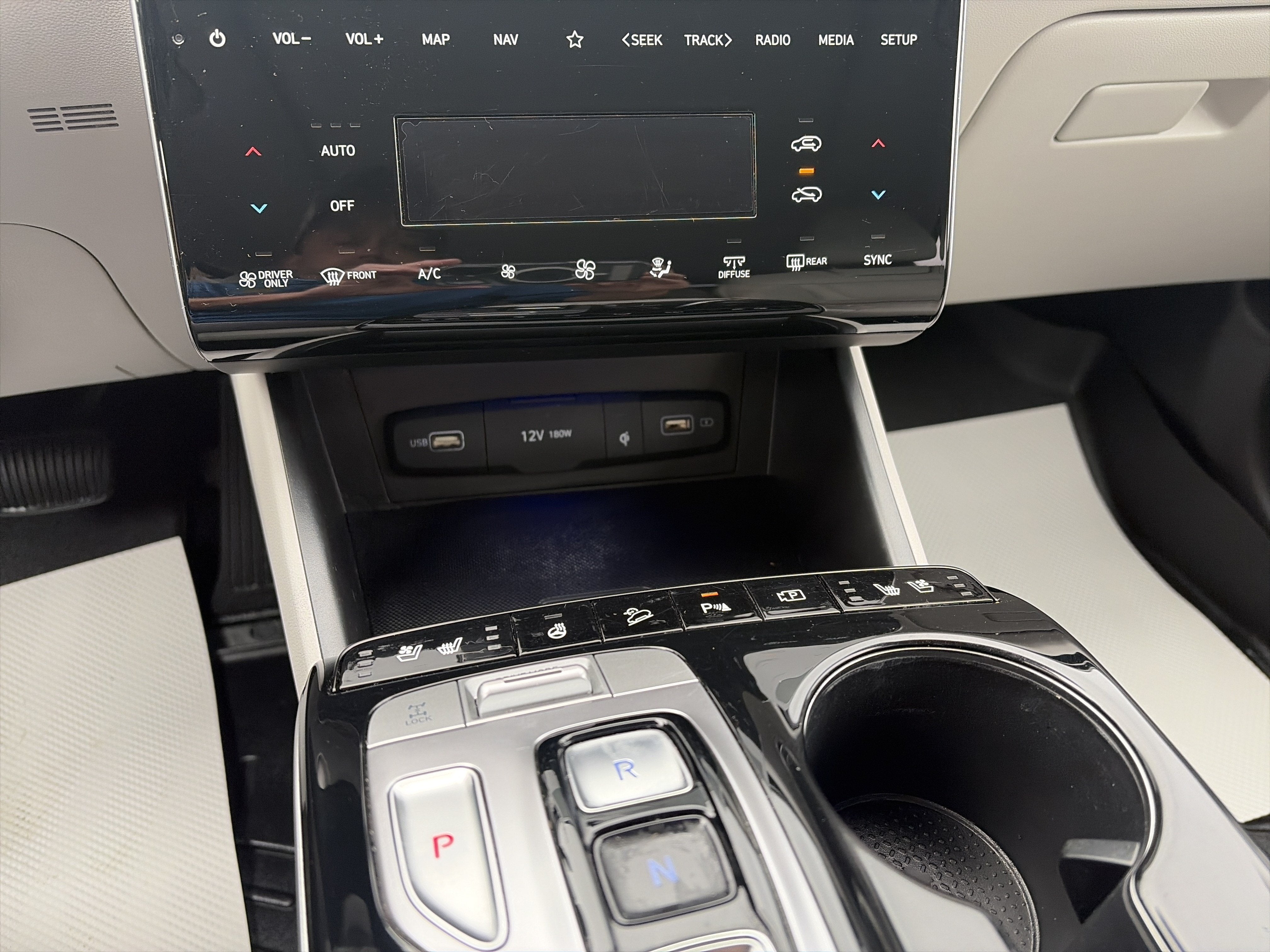 2022 Hyundai TUCSON HYBRID Limited