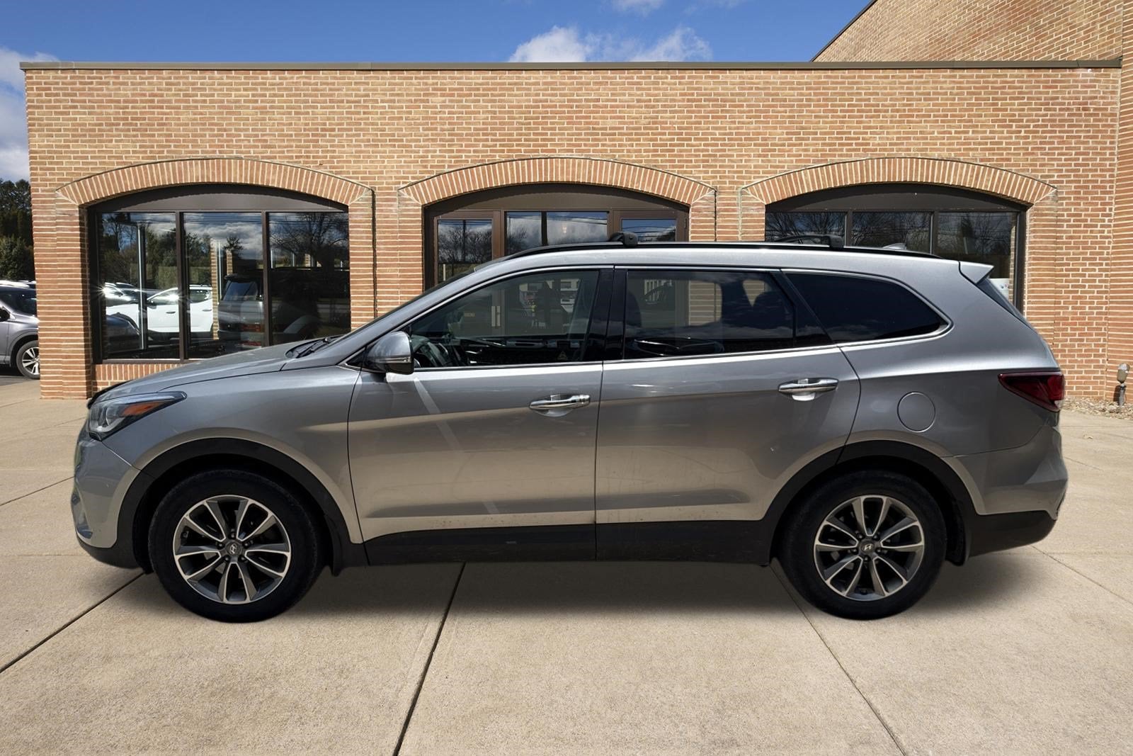 2018 Hyundai SANTA FE SE
