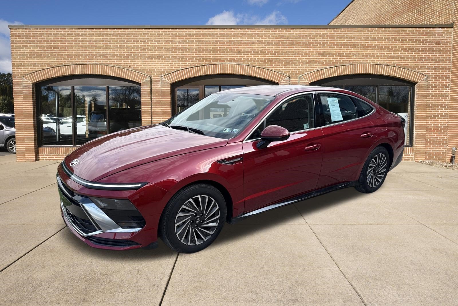 2025 Hyundai SONATA HYBRID SEL