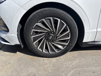 2025 Hyundai SONATA HYBRID SEL