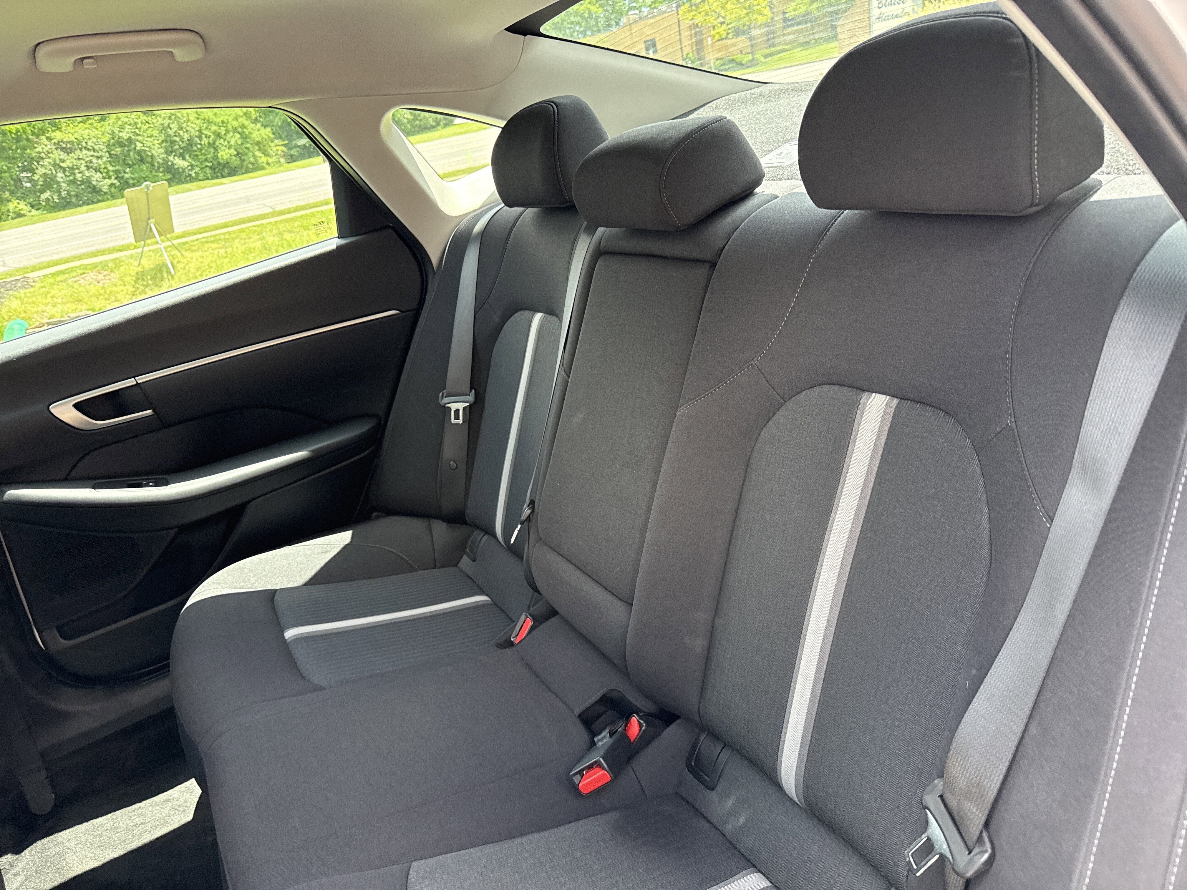 2025 Hyundai SONATA HYBRID SEL
