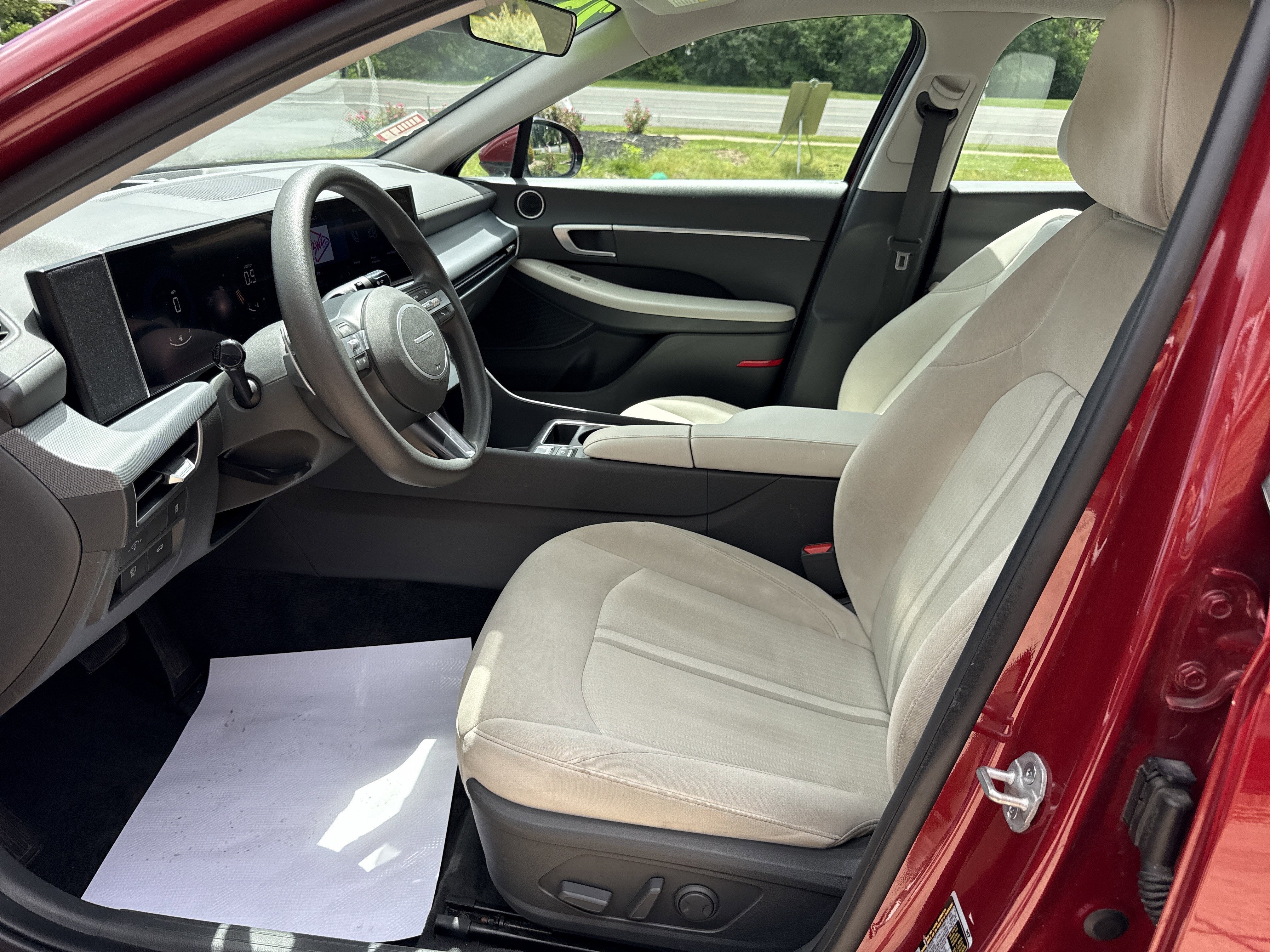 2025 Hyundai SONATA SEL