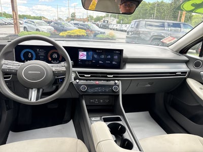 2025 Hyundai SONATA SEL