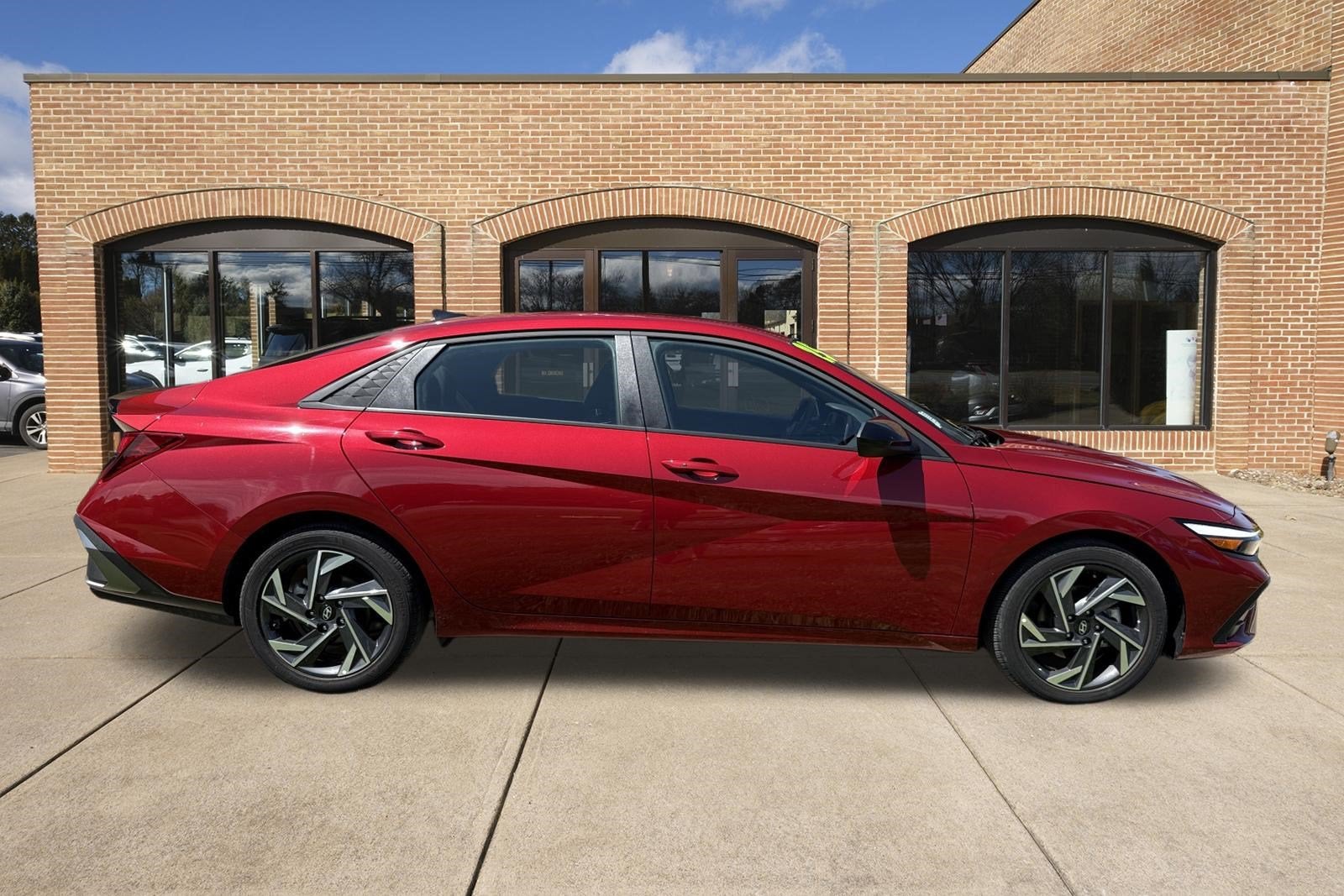 2025 Hyundai ELANTRA SEL Sport