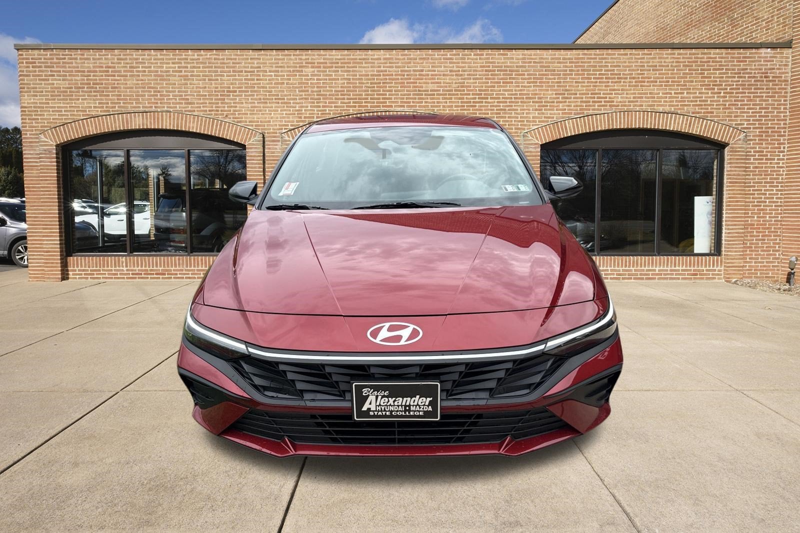 2025 Hyundai ELANTRA SEL Sport