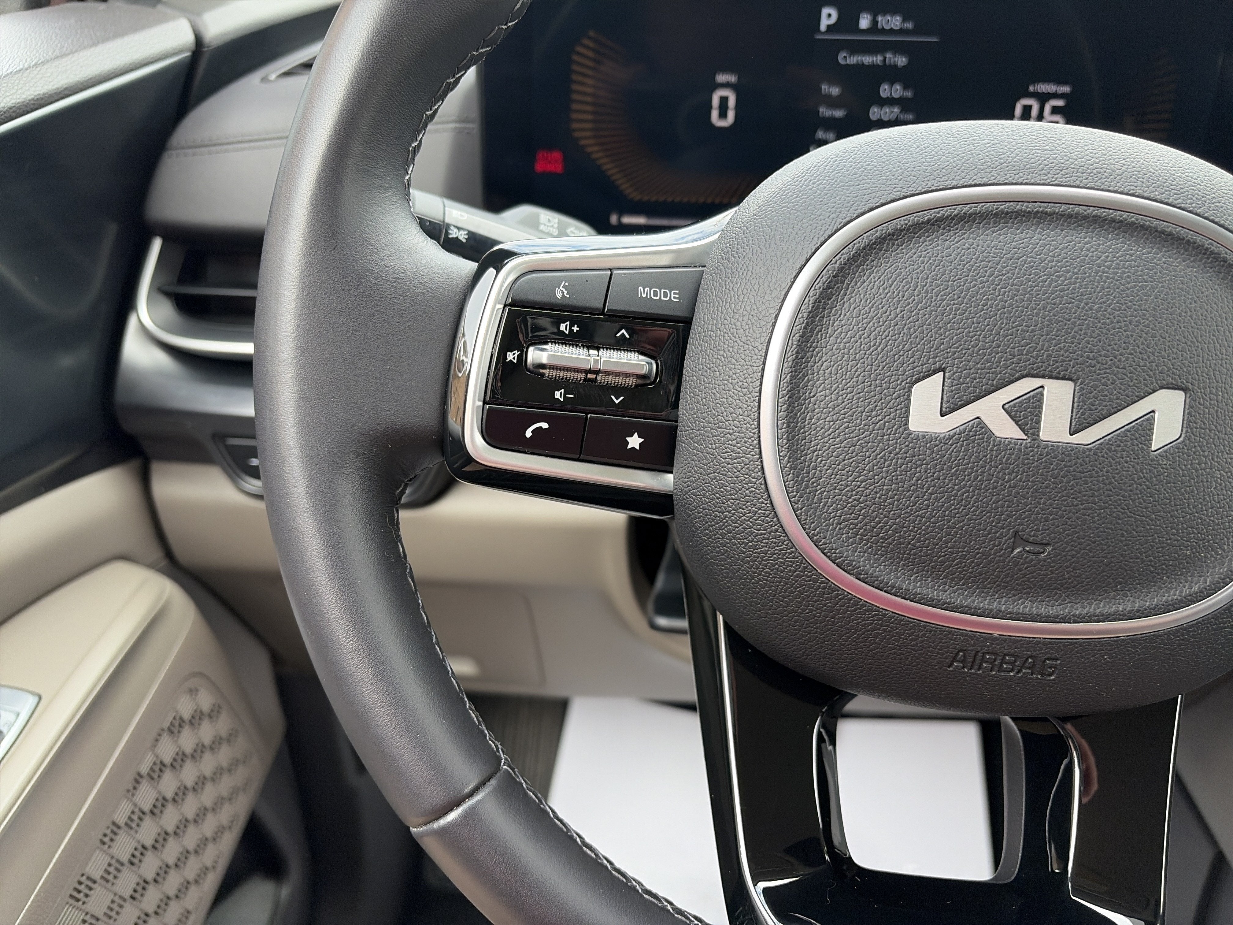 2026 Kia Carnival LXS