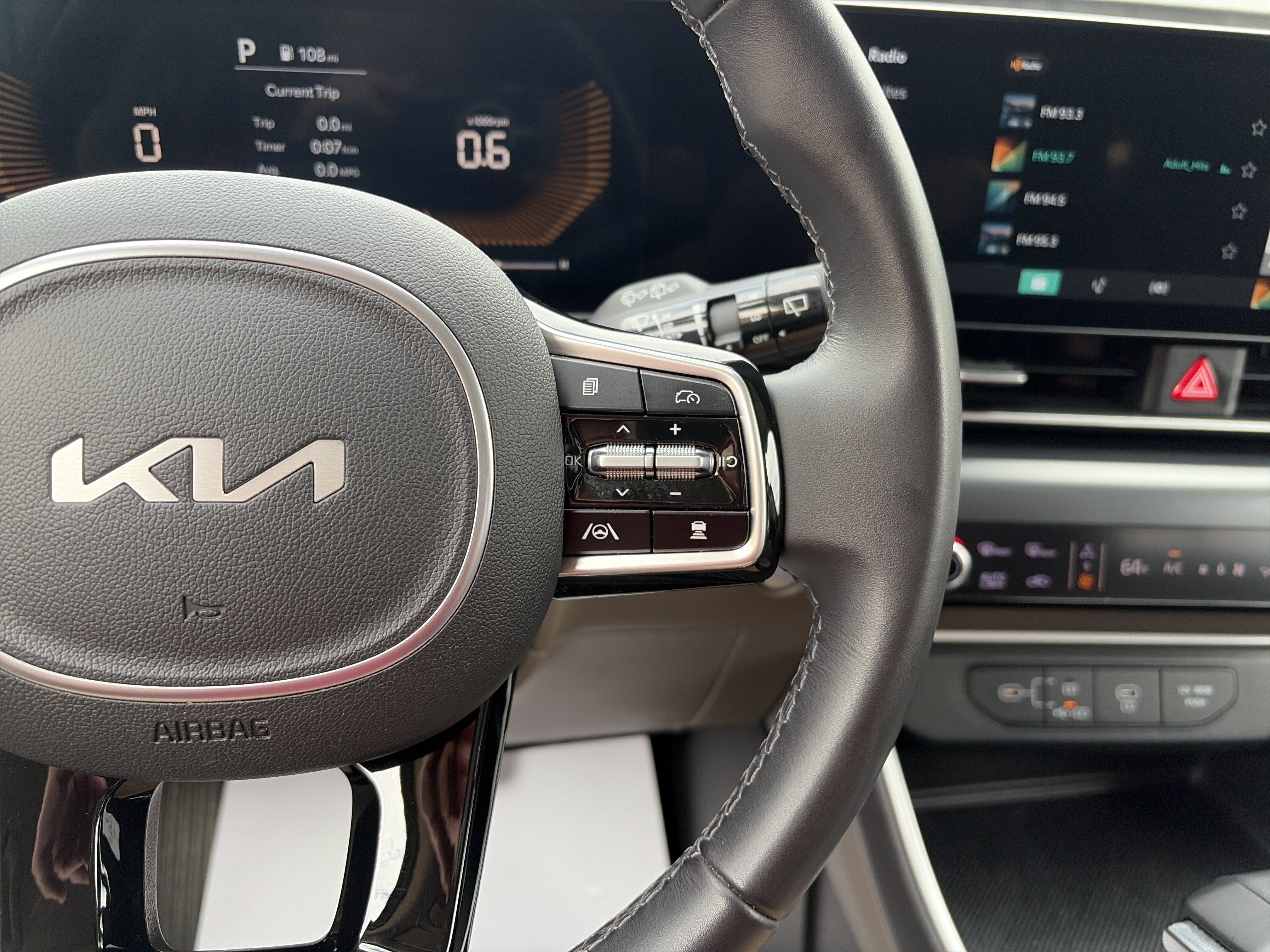 2026 Kia Carnival LXS
