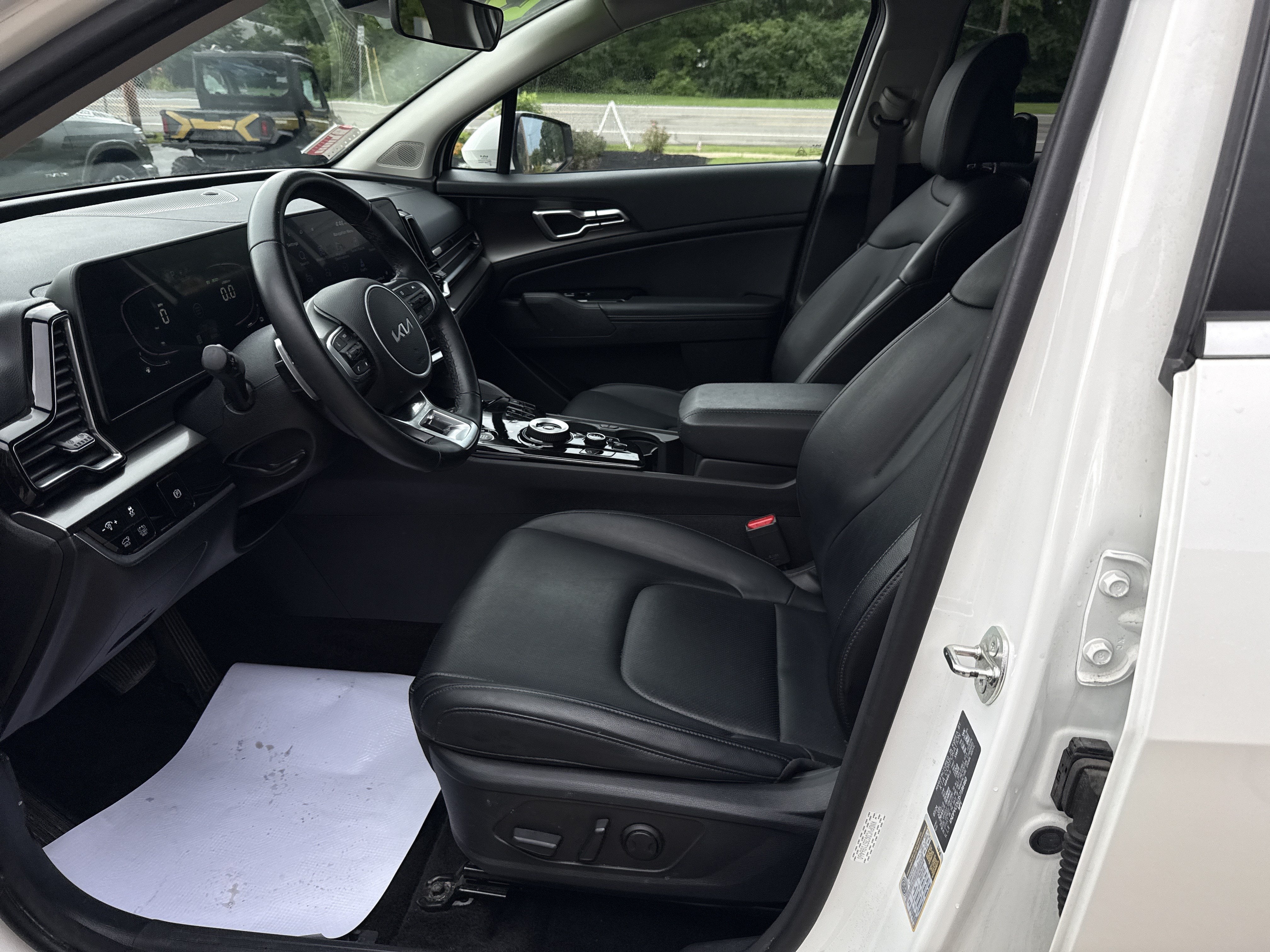 2025 Kia Sportage Hybrid EX