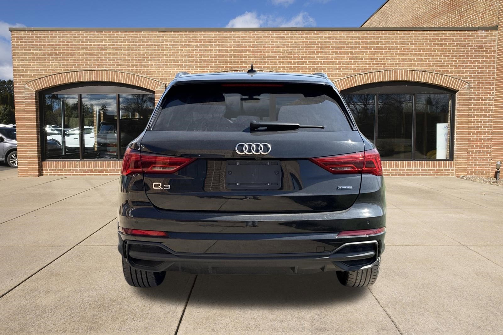 2025 Audi Q3 S line Premium