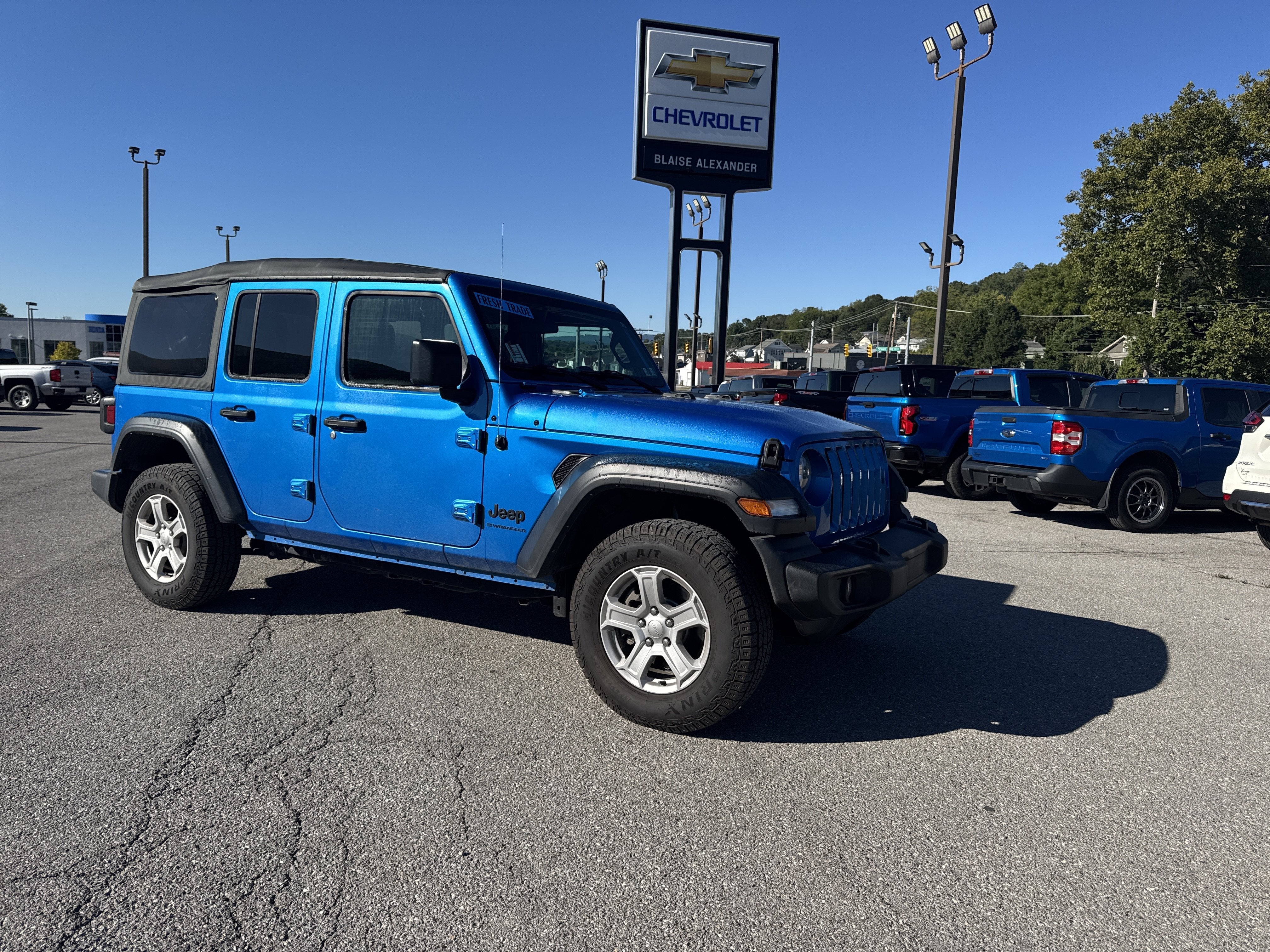 2023 Jeep Wrangler Sport S